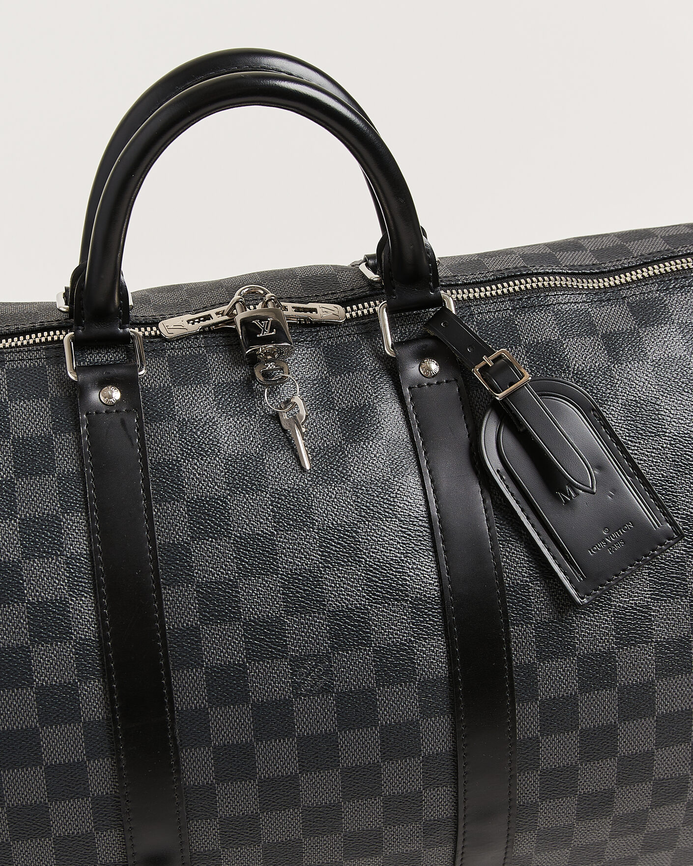 Uomini | Pre-Owned & Vintage Bags | Louis Vuitton Pre-Owned | Keepall Bandouliére 55 Damier Graphite