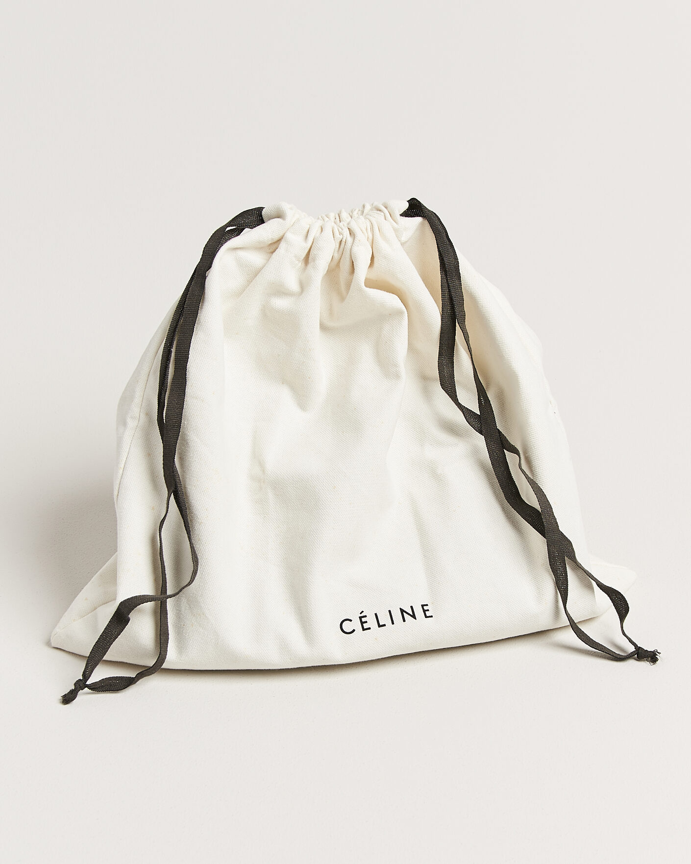 Uomini | Pre-Owned & Vintage Bags | Celine Pre-Owned | Trio Bag Medium Leather Black