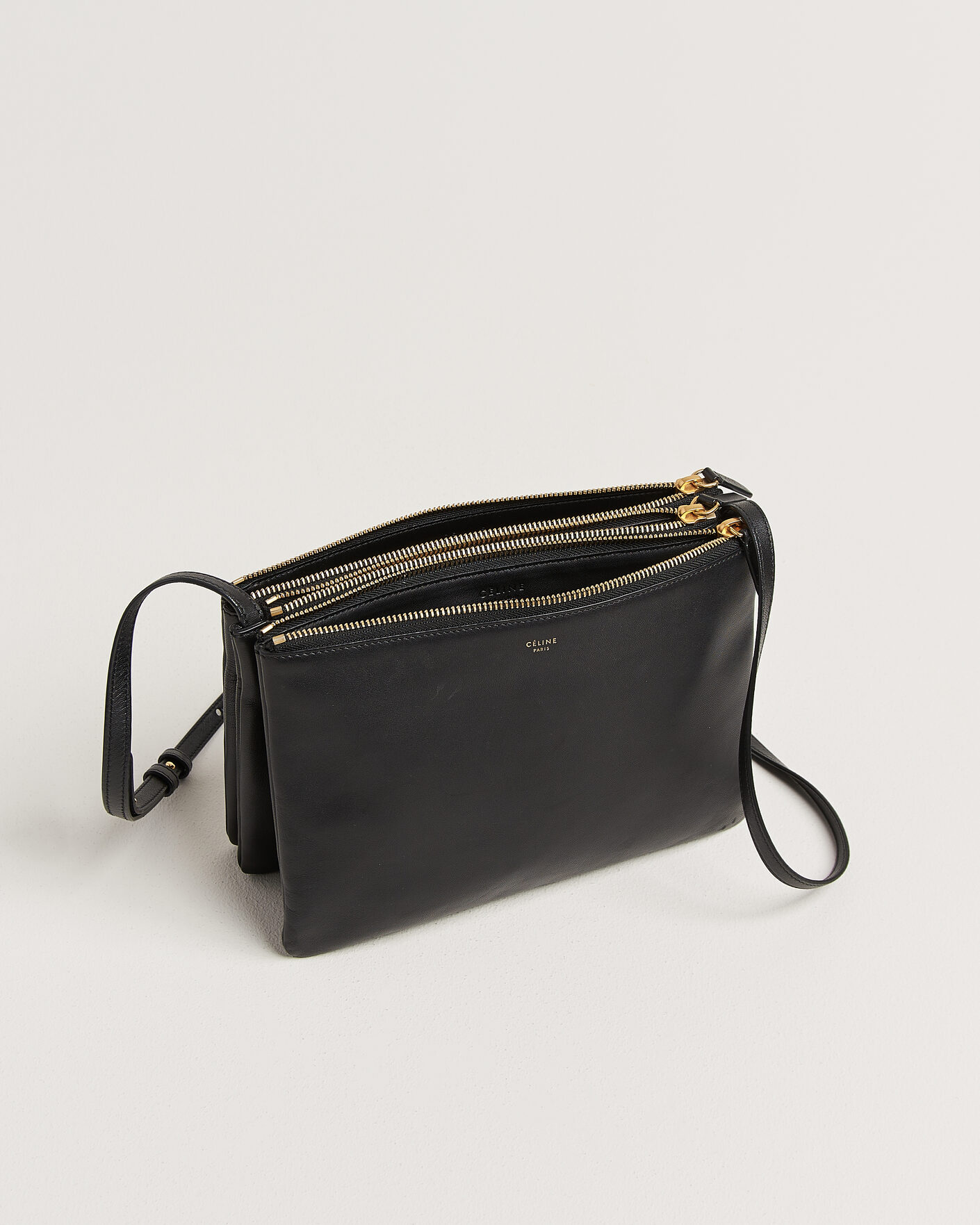 Uomini | Pre-Owned & Vintage Bags | Celine Pre-Owned | Trio Bag Medium Leather Black