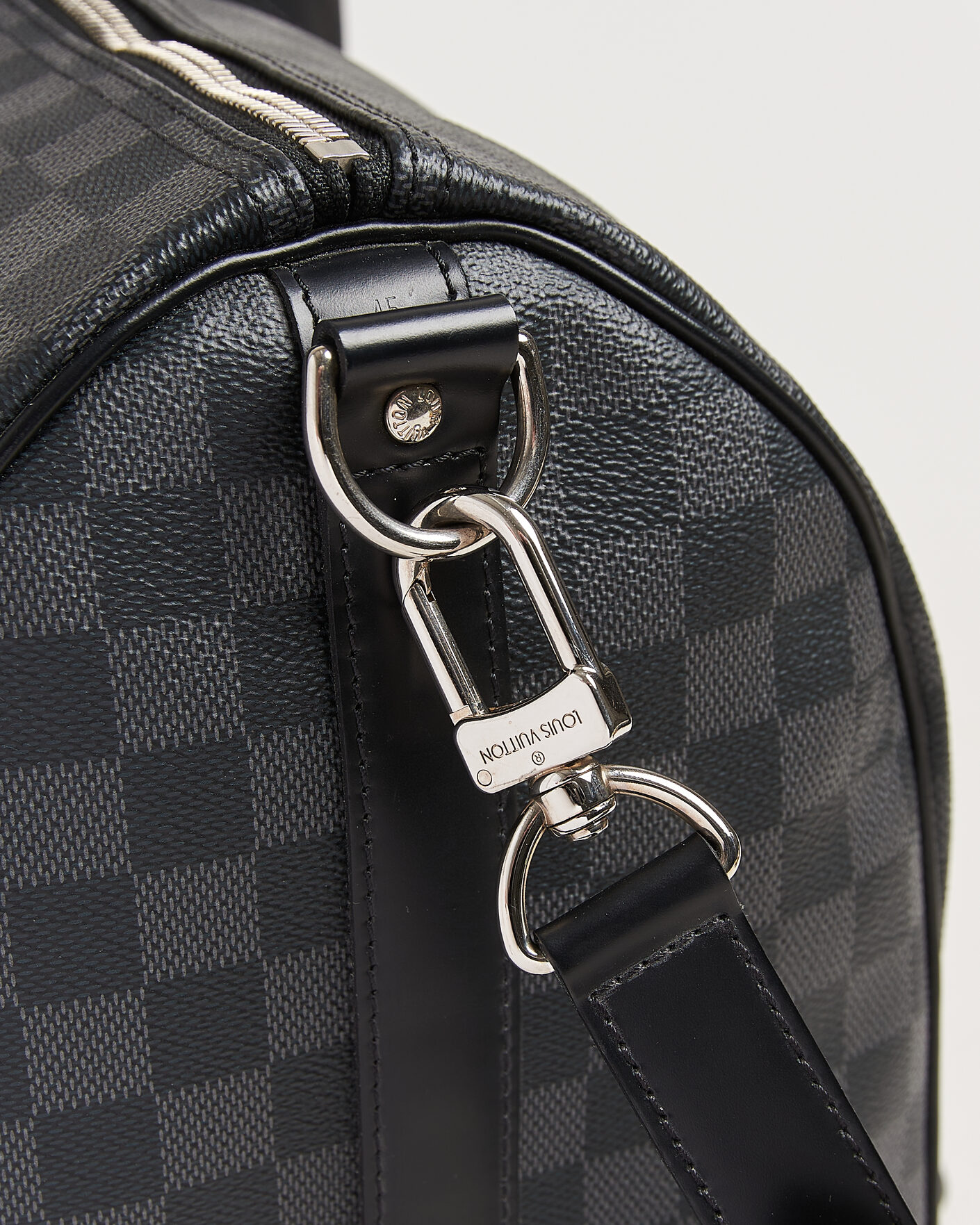 Uomini | Pre-Owned & Vintage Bags | Louis Vuitton Pre-Owned | Keepall Bandouliére 45 Damier Graphite
