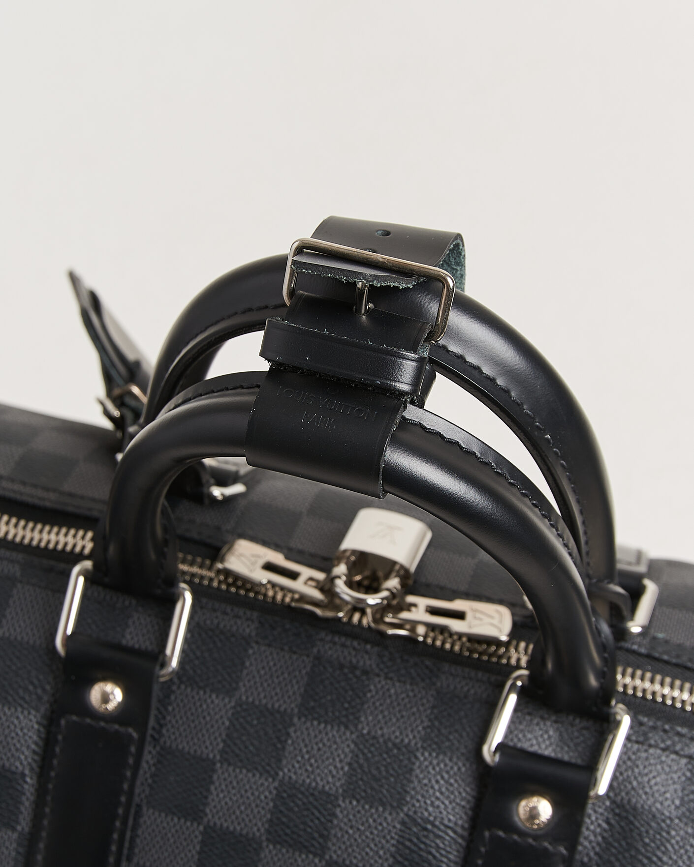 Uomini | Pre-Owned & Vintage Bags | Louis Vuitton Pre-Owned | Keepall Bandouliére 45 Damier Graphite