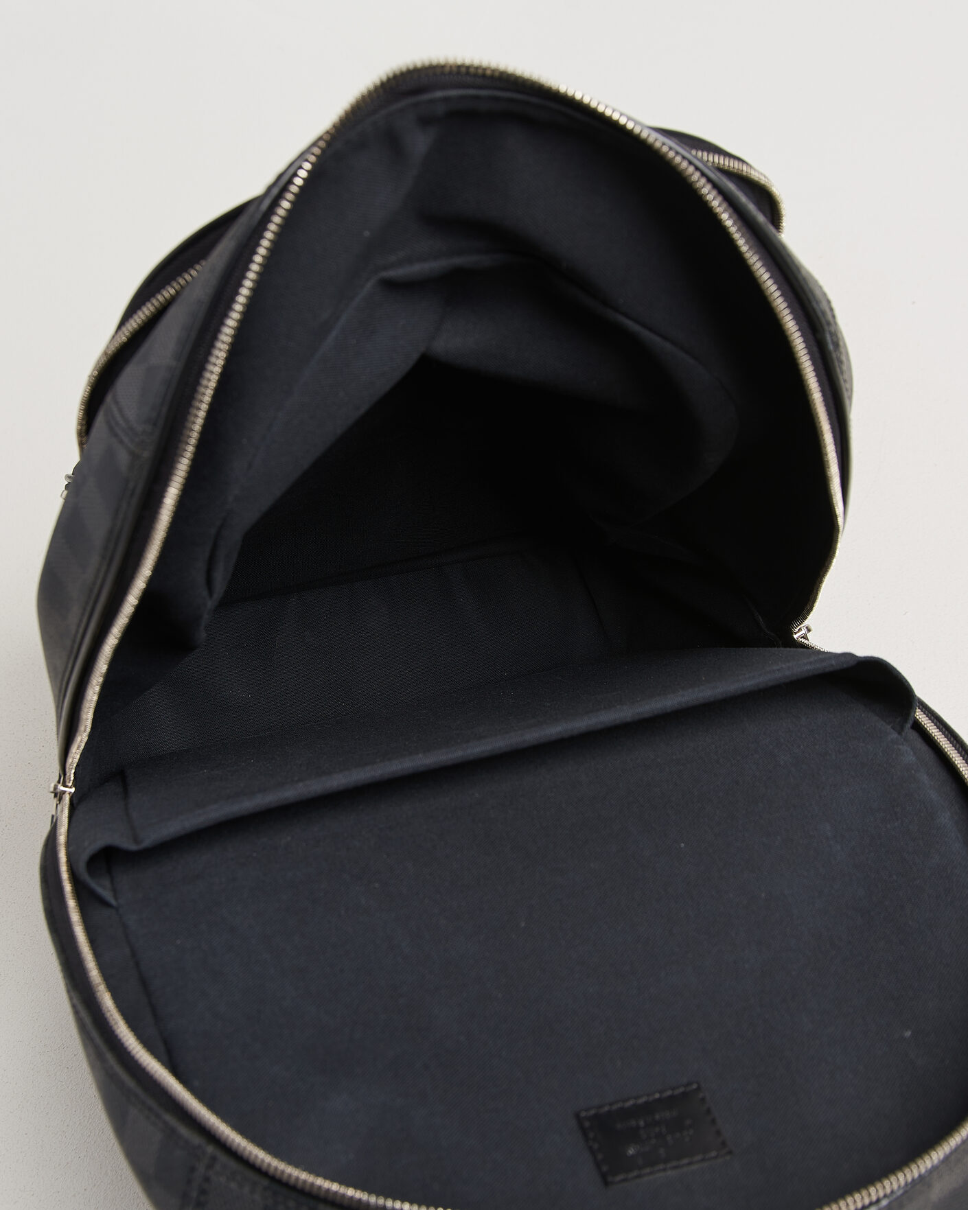 Uomini | Louis Vuitton Pre-Owned Michael Backpack Damier Graphite Damier Graphite | Louis Vuitton Pre-Owned | Michael Backpack Damier Graphite Damier Graphite