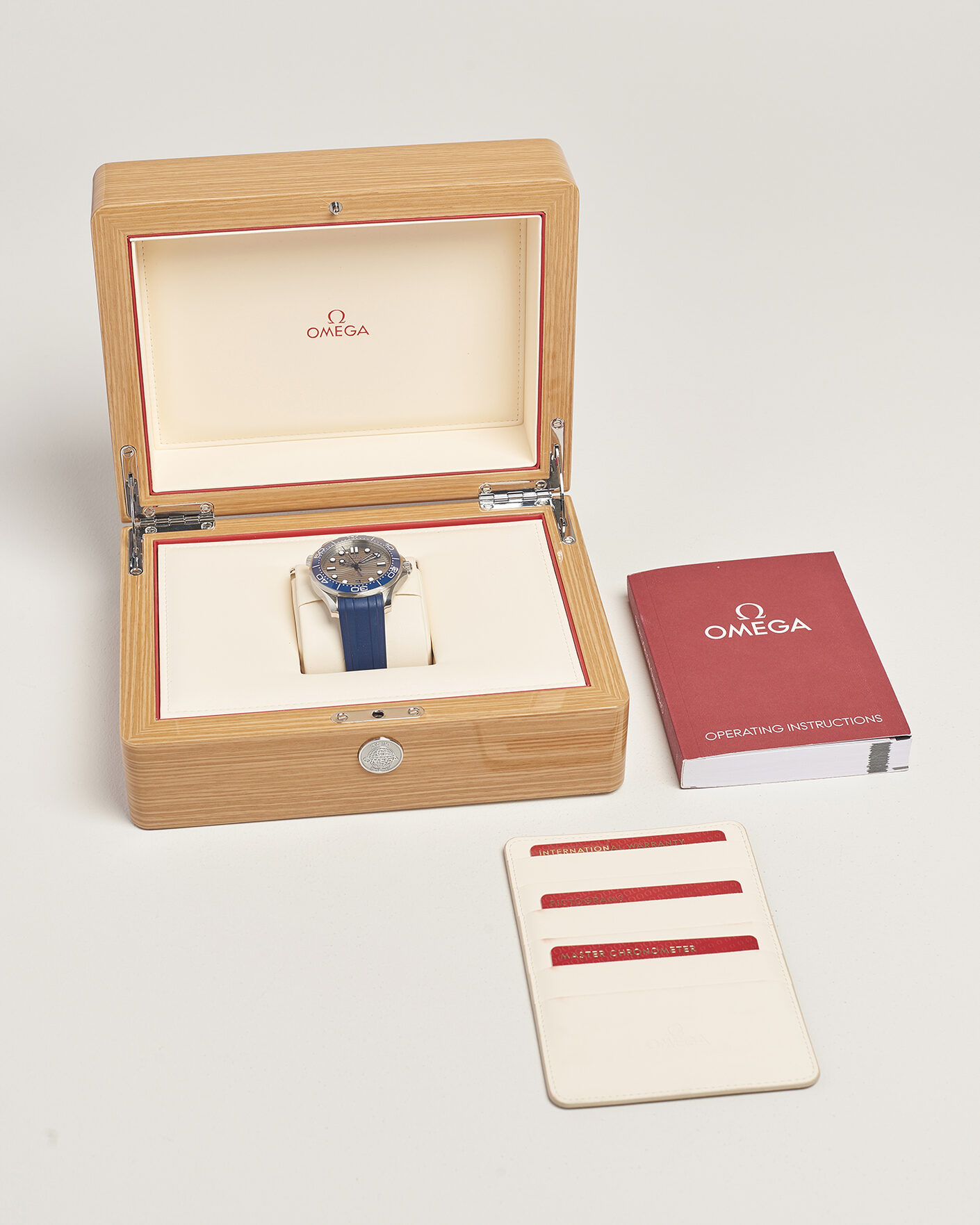 Uomini | Pre-Owned & Vintage Watches | Omega Pre-Owned | Seamaster Diver 300M  