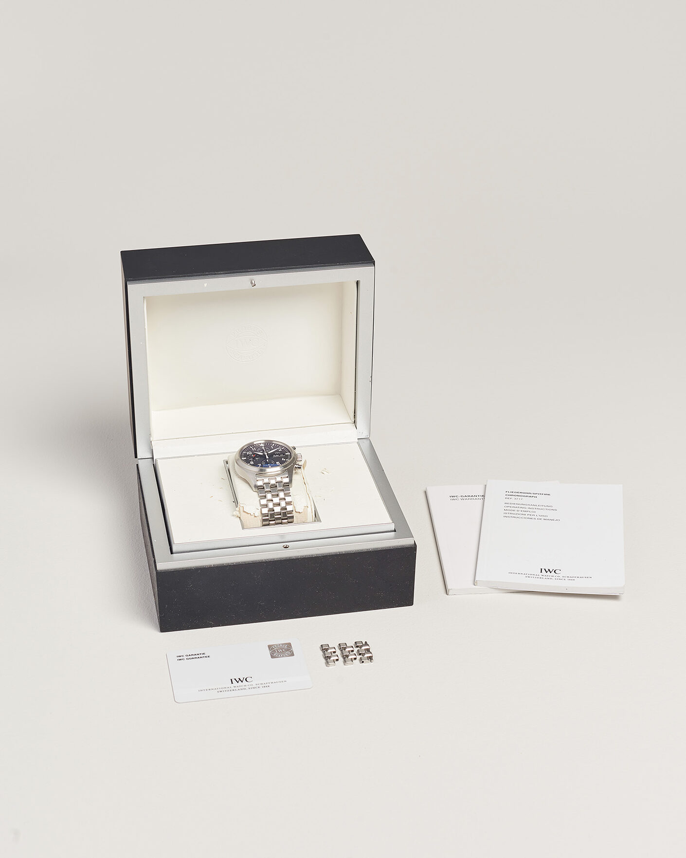 Uomini | Pre-Owned & Vintage Watches | IWC Pre-Owned | Pilot’s Chronograph 