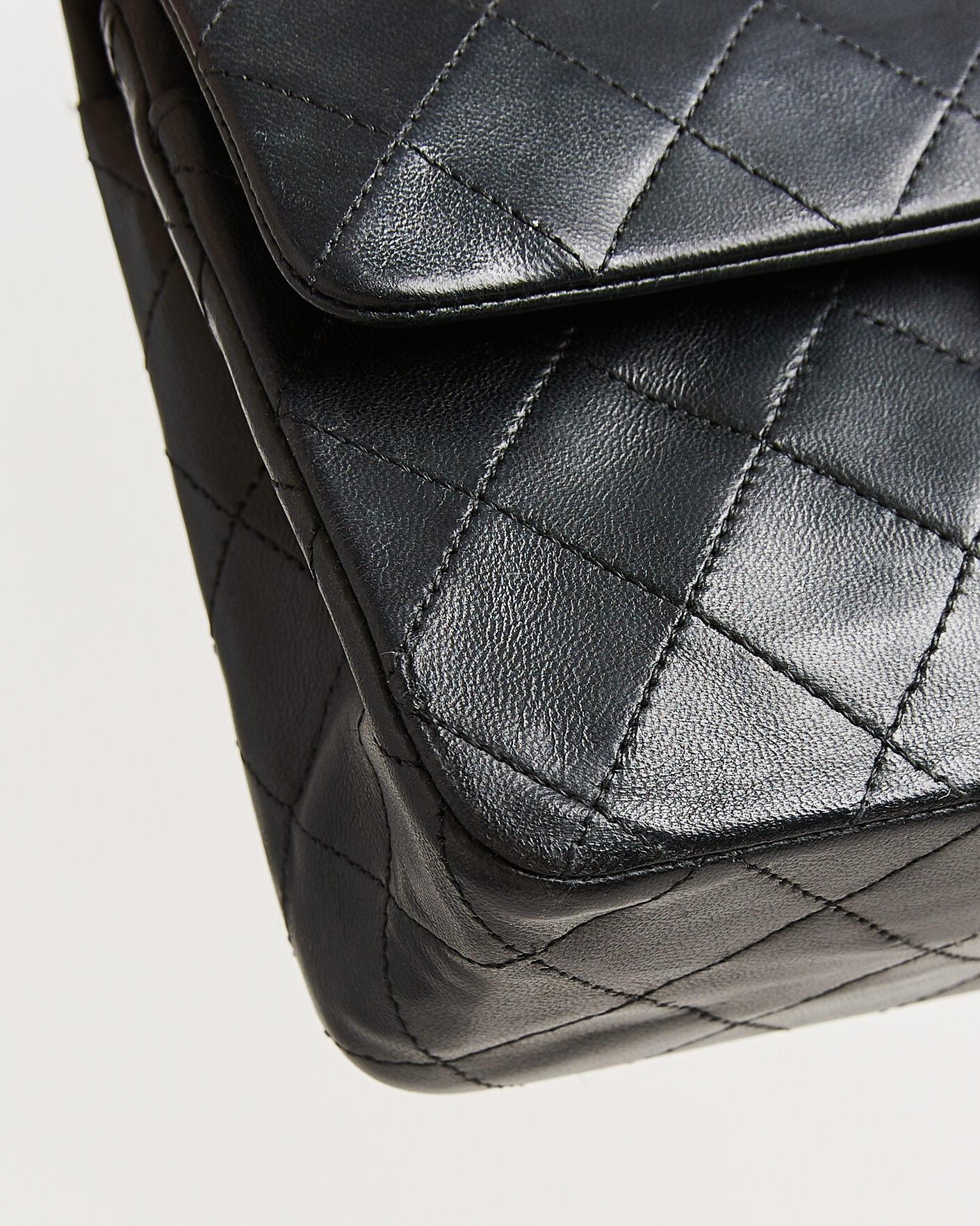 Uomini | Chanel Pre-Owned Classic Small Double Flap Bag Black | Chanel Pre-Owned | Classic Small Double Flap Bag Black