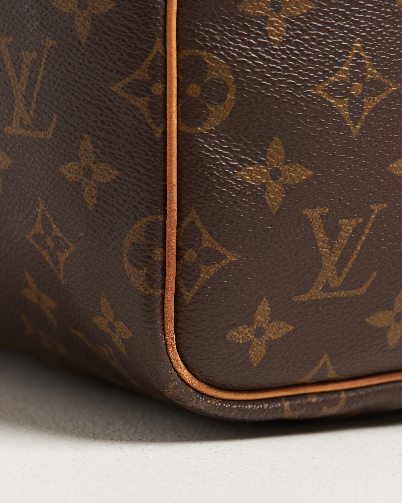 Uomini | Pre-Owned & Vintage Bags | Louis Vuitton Pre-Owned | Keepall 55 Bandouliére Monogram
