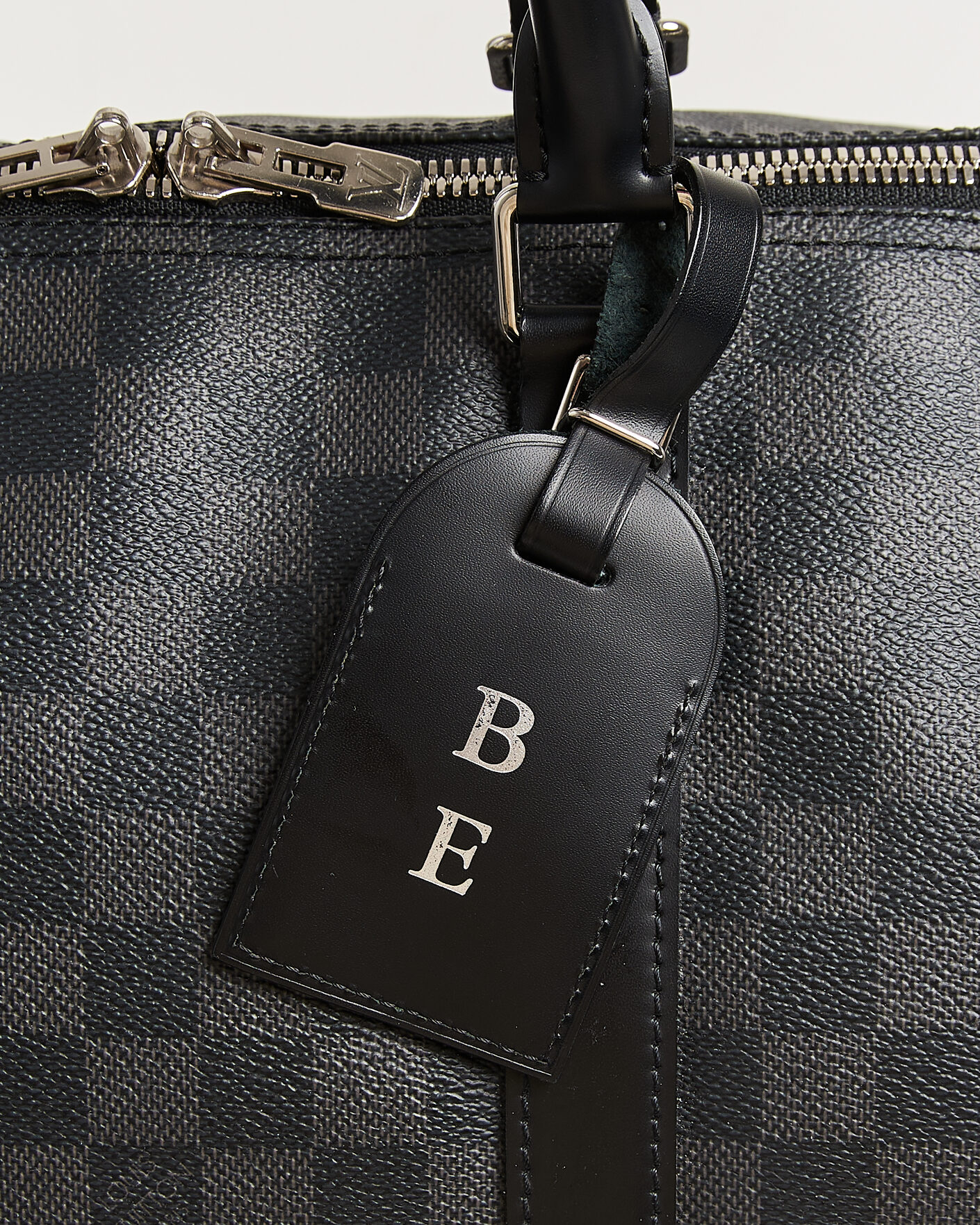 Uomini | Pre-Owned & Vintage Bags | Louis Vuitton Pre-Owned | Keepall 55 Bandouliére Damier Graphite