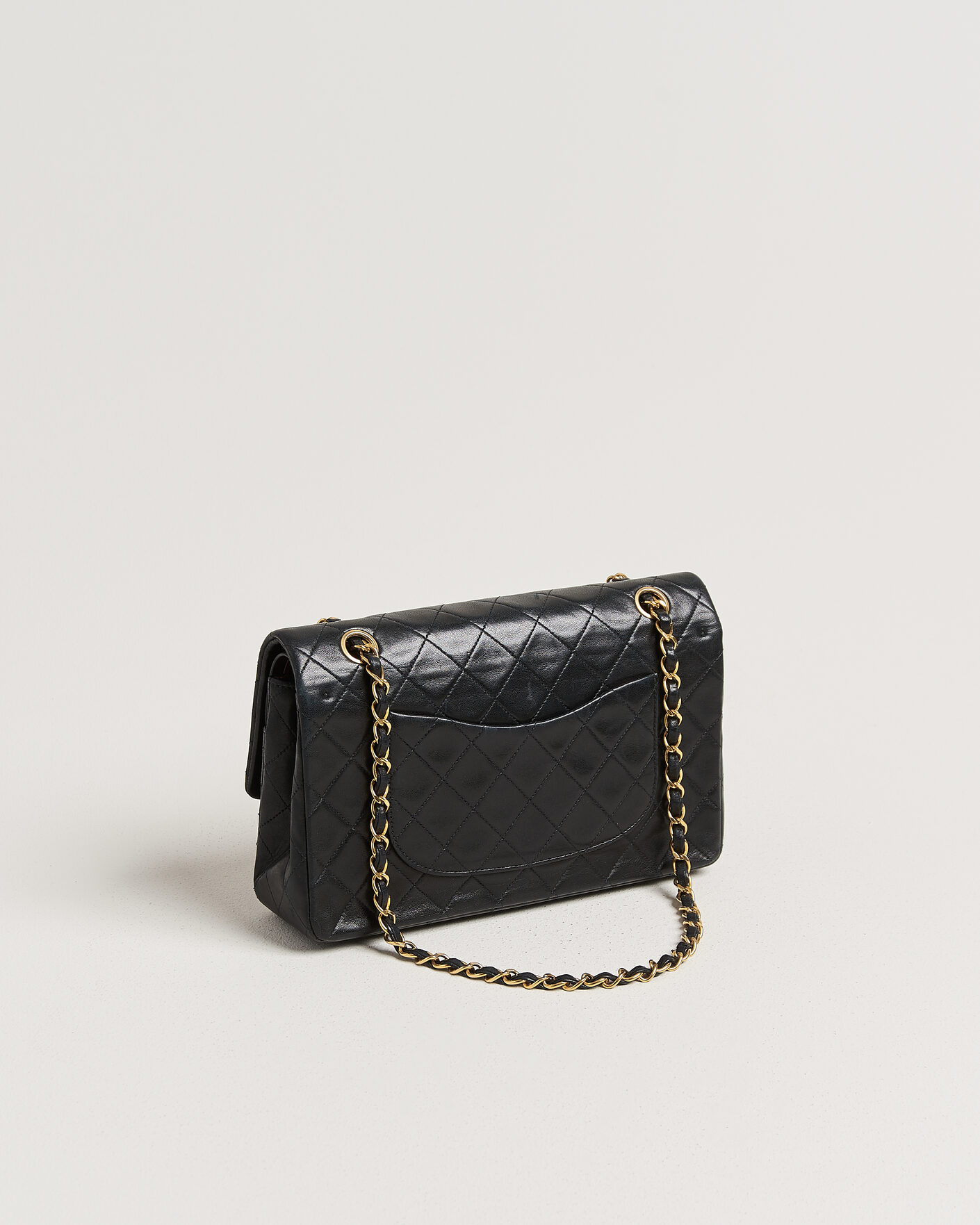 Uomini | Pre-Owned & Vintage Bags | Chanel Pre-Owned | Classic Medium Double Flap Bag Black