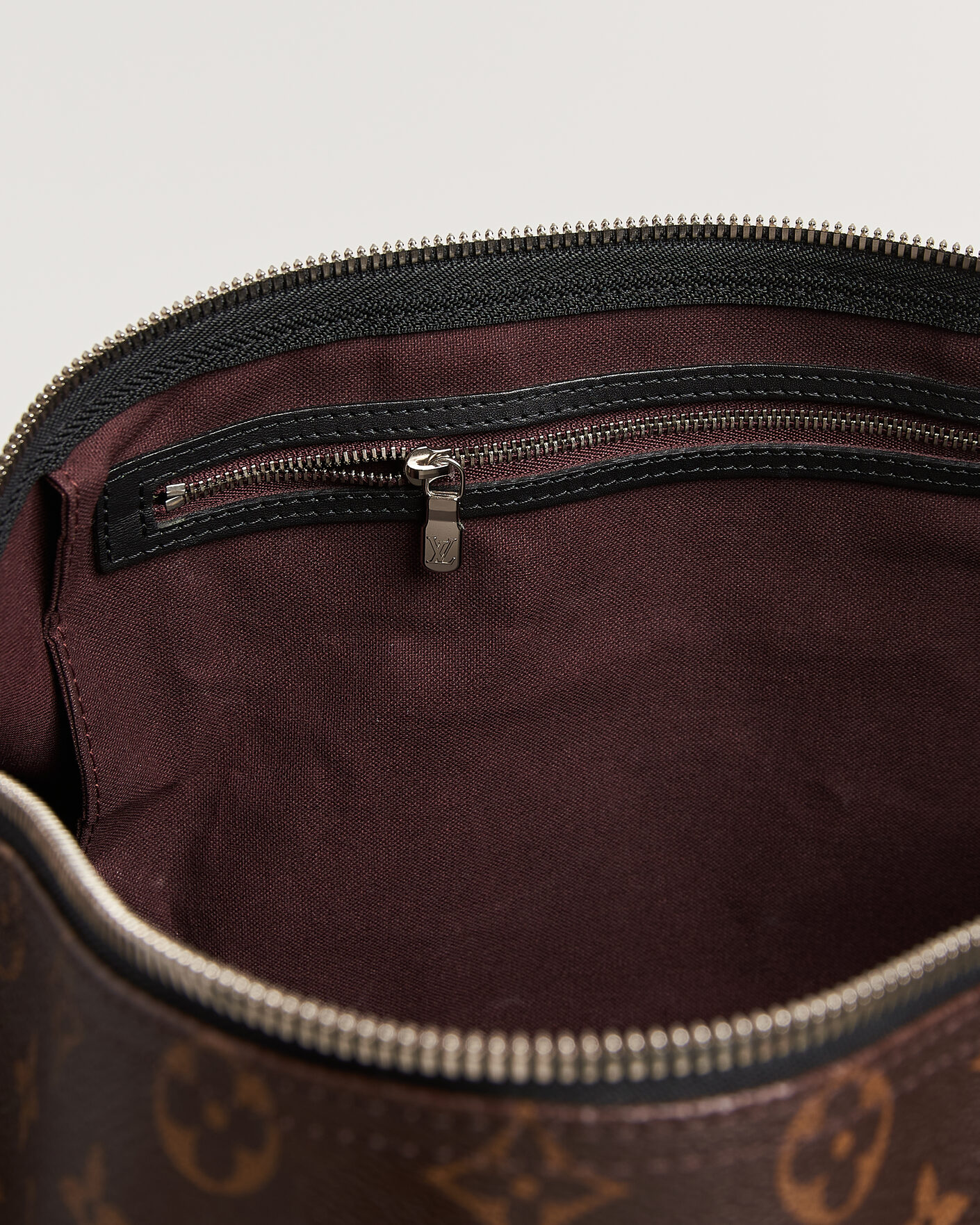 Uomini | Pre-Owned & Vintage Bags | Louis Vuitton Pre-Owned | Keepall 45 Bandouliére Monogram Macassar
