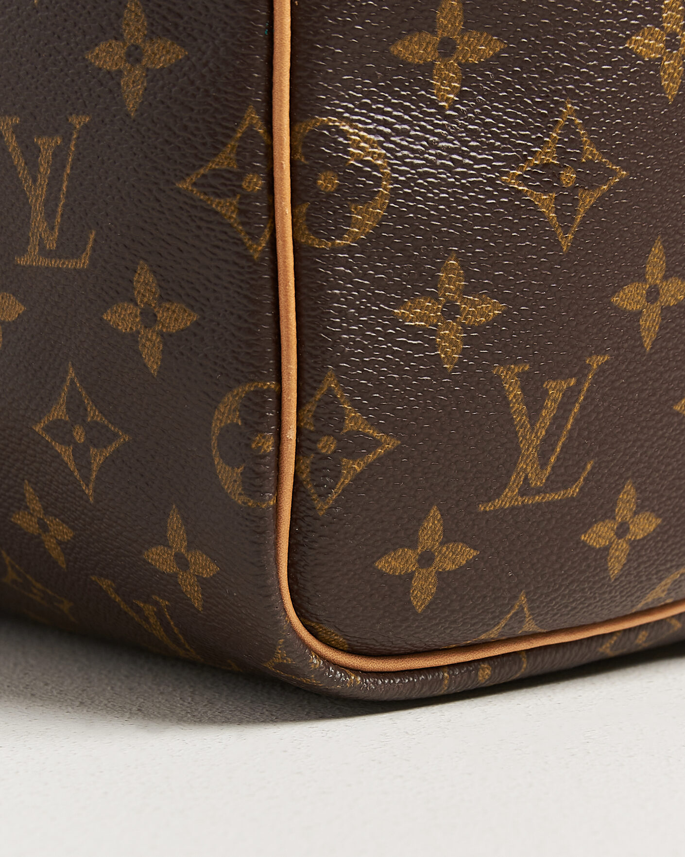 Uomini | Pre-Owned & Vintage Bags | Louis Vuitton Pre-Owned | Keepall 55 Bandouliére Monogram