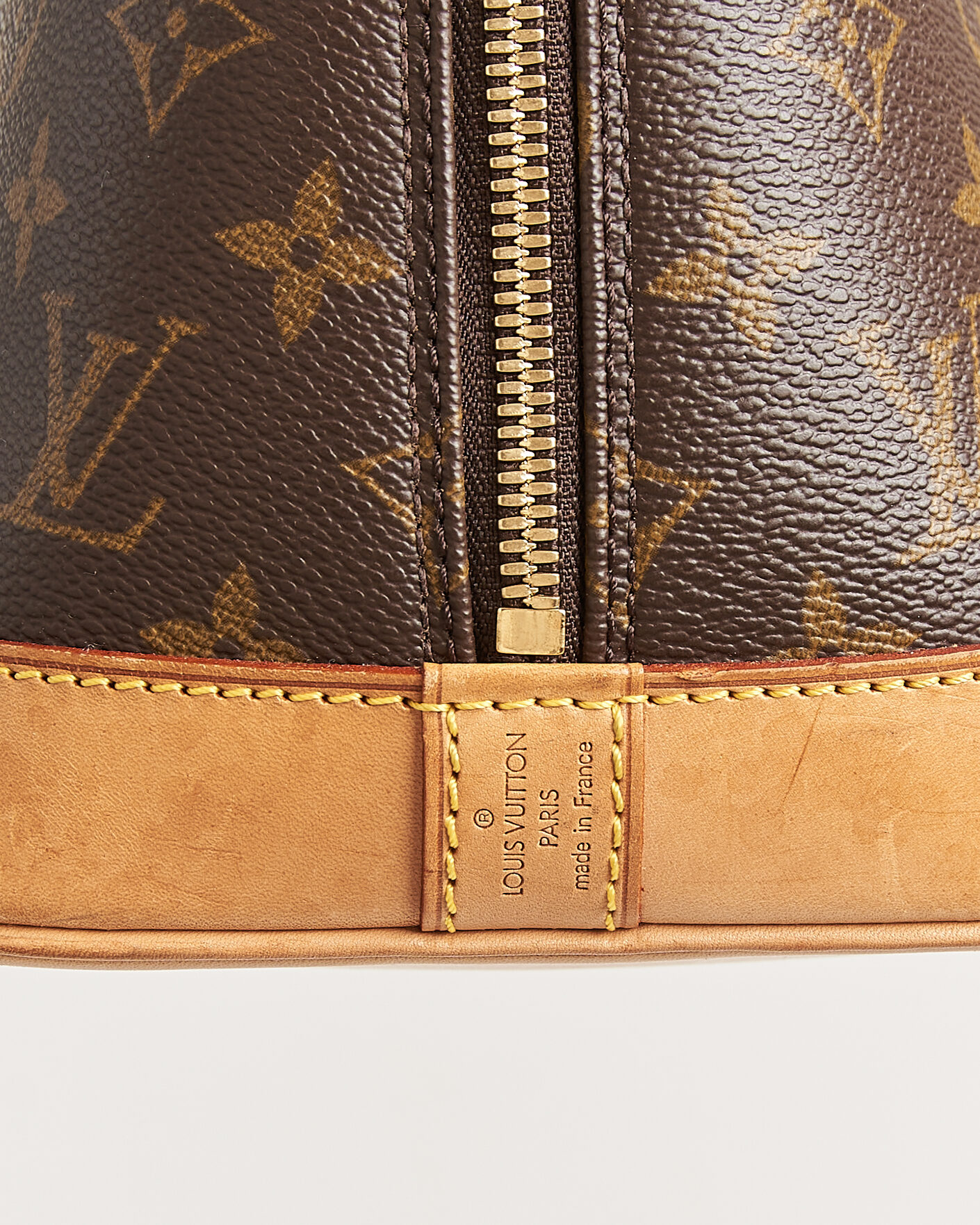 Uomini | Pre-Owned & Vintage Bags | Louis Vuitton Pre-Owned | Alma Bag PM Monogram