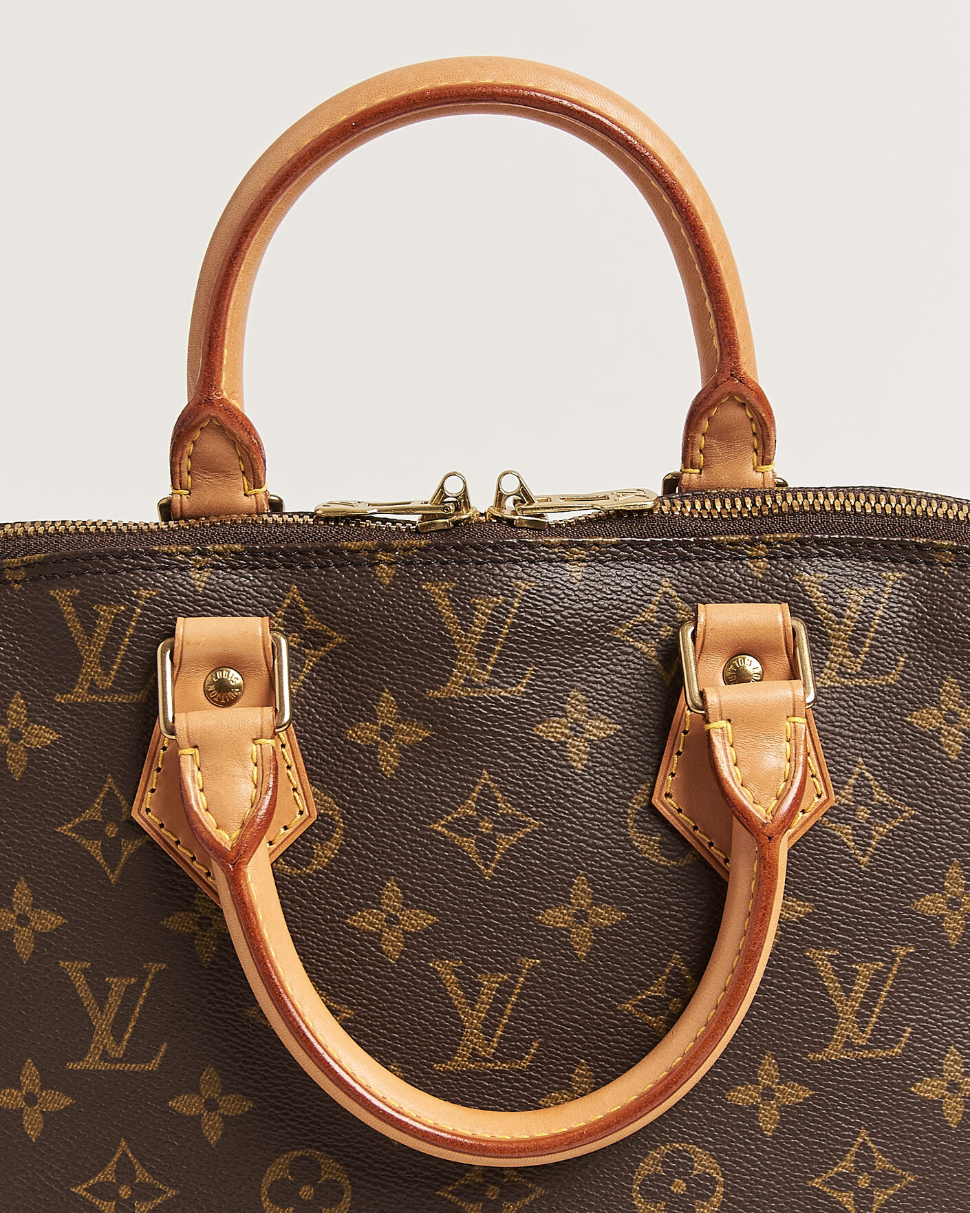 Uomini | Pre-Owned & Vintage Bags | Louis Vuitton Pre-Owned | Alma Bag PM Monogram