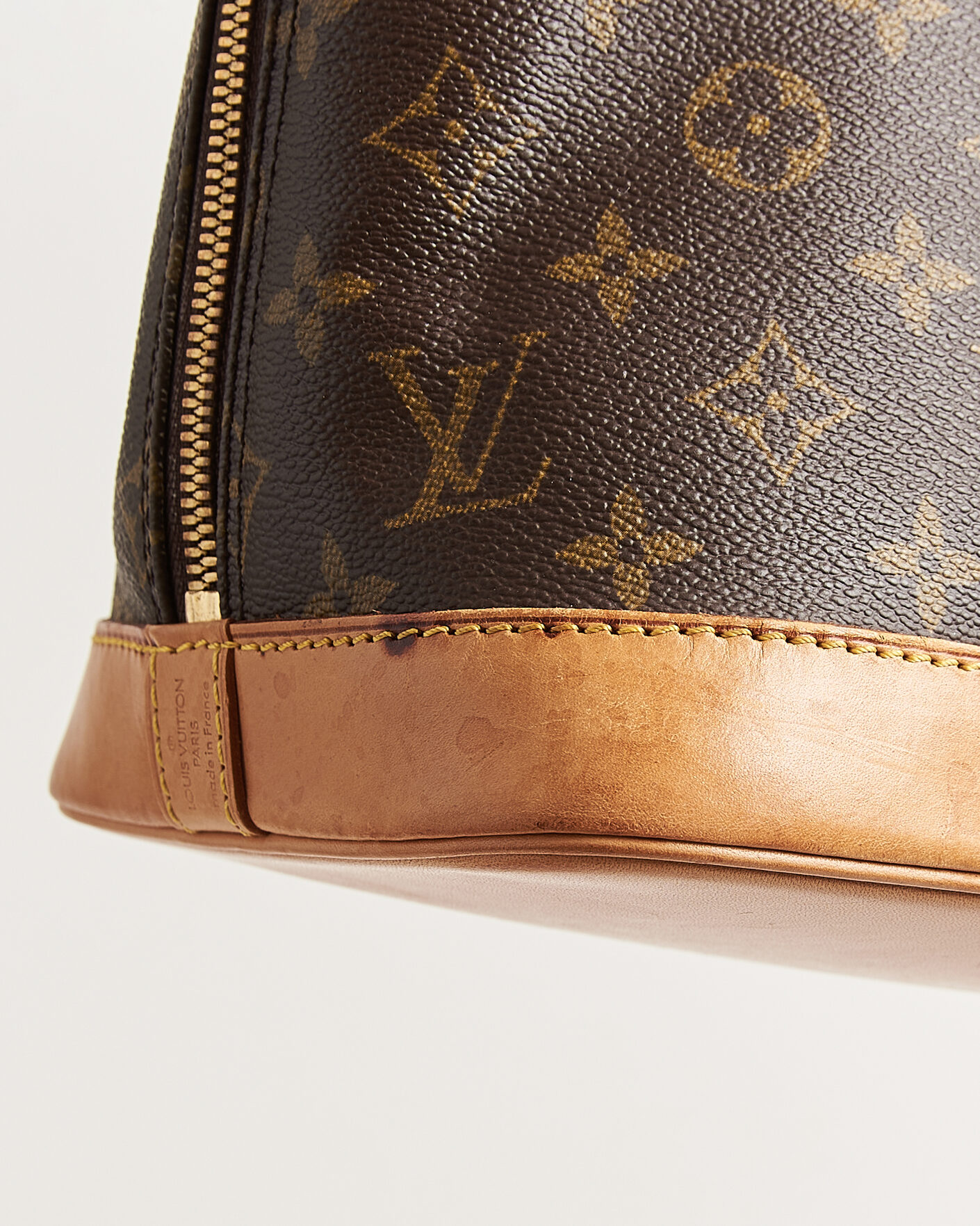 Uomini | Pre-Owned & Vintage Bags | Louis Vuitton Pre-Owned | Alma Bag PM Monogram