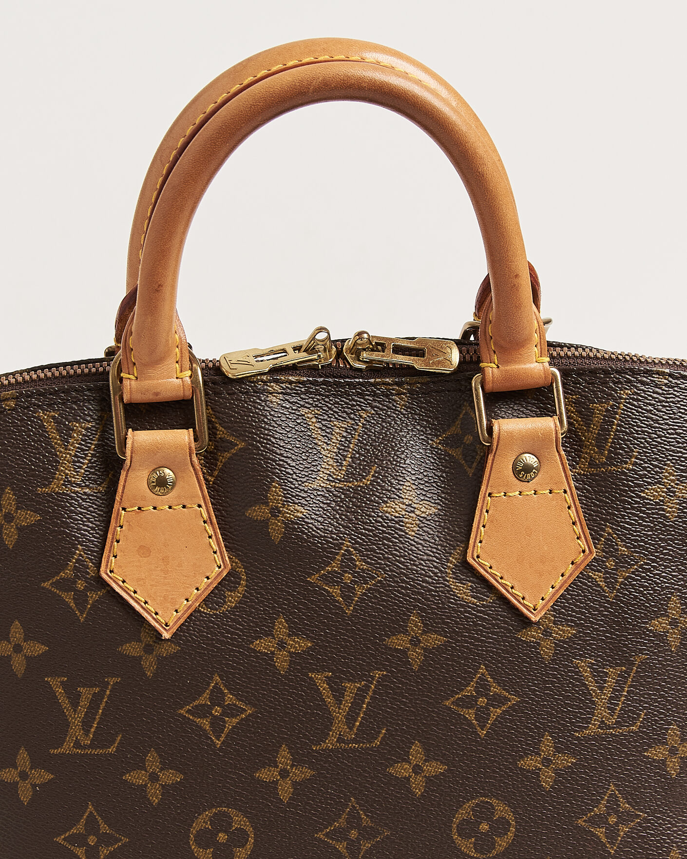 Uomini | Pre-Owned & Vintage Bags | Louis Vuitton Pre-Owned | Alma Bag PM Monogram