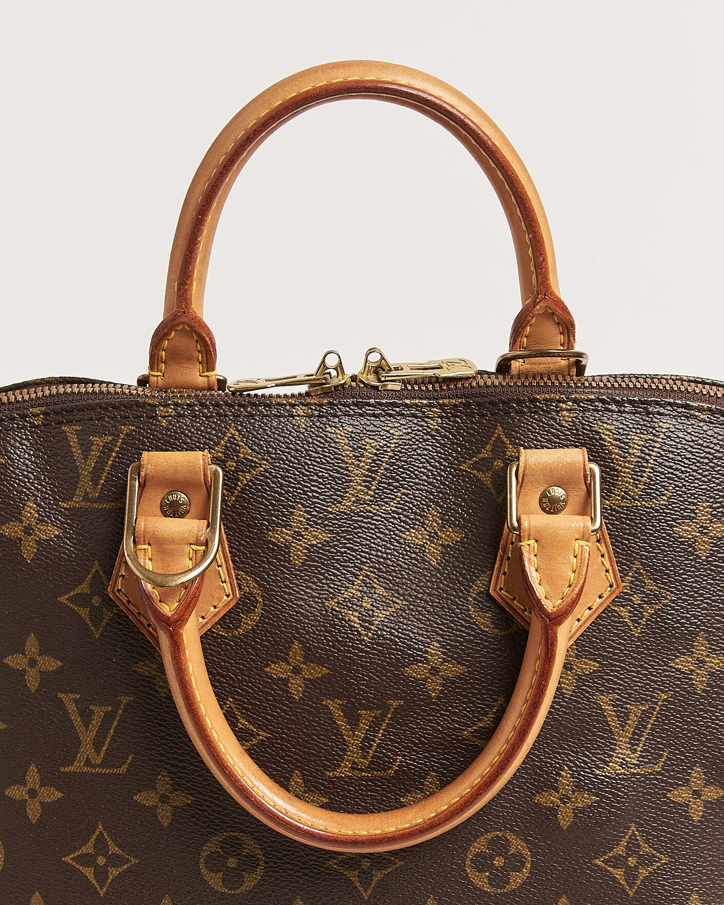 Uomini | Pre-Owned & Vintage Bags | Louis Vuitton Pre-Owned | Alma Bag PM Monogram