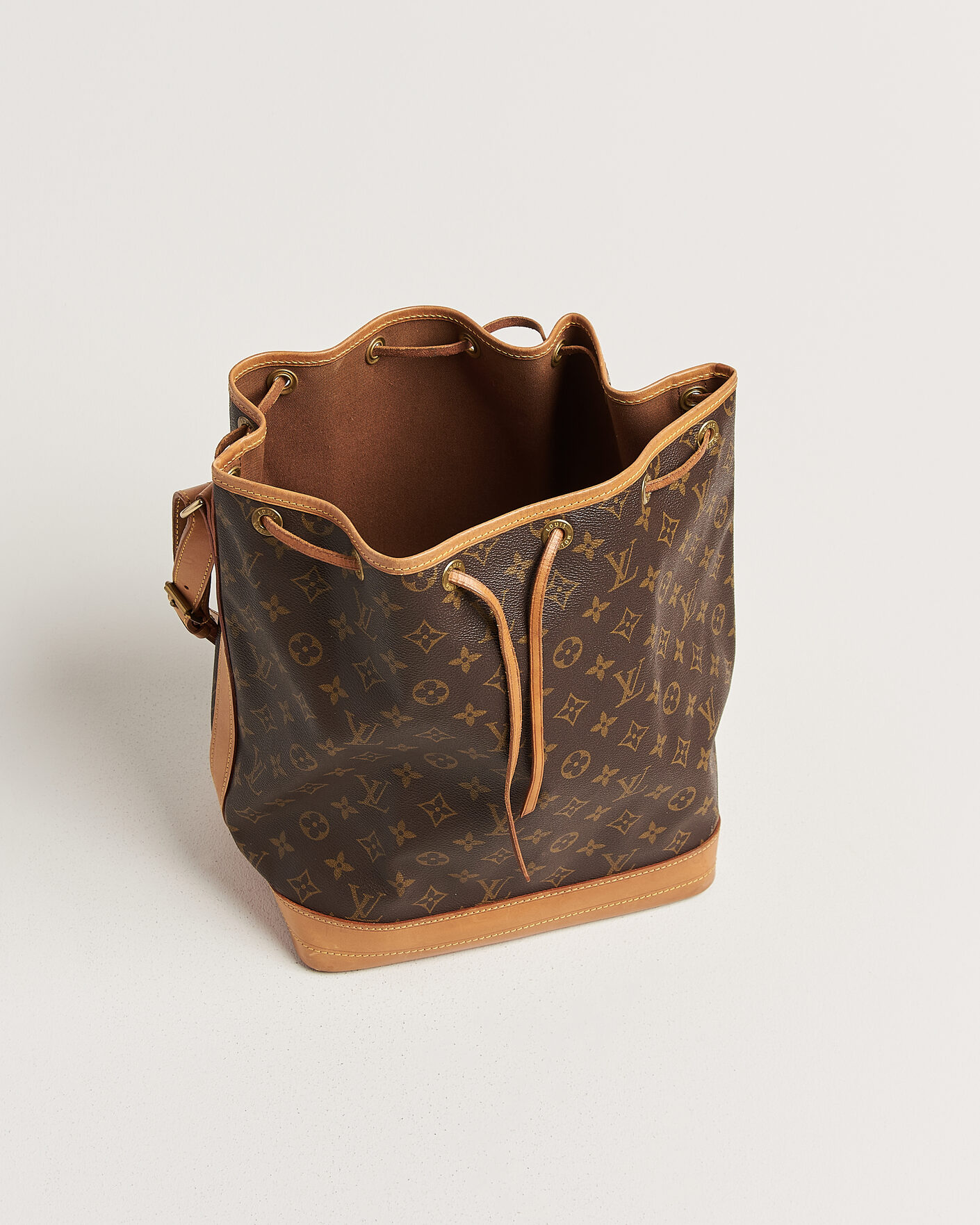 Uomini | Pre-Owned & Vintage Bags | Louis Vuitton Pre-Owned | Noé Monogram