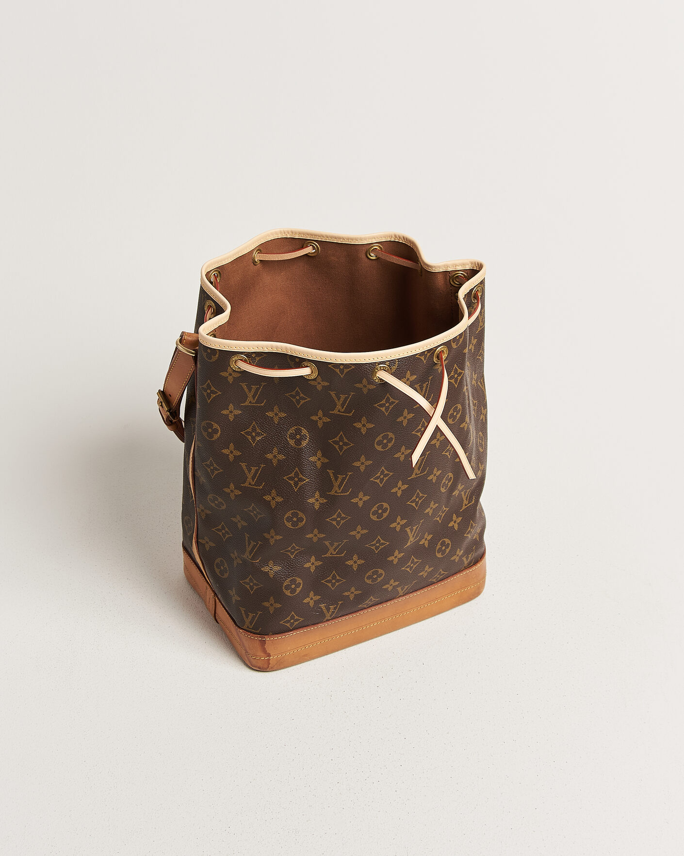 Uomini | Pre-Owned & Vintage Bags | Louis Vuitton Pre-Owned | Noé Monogram