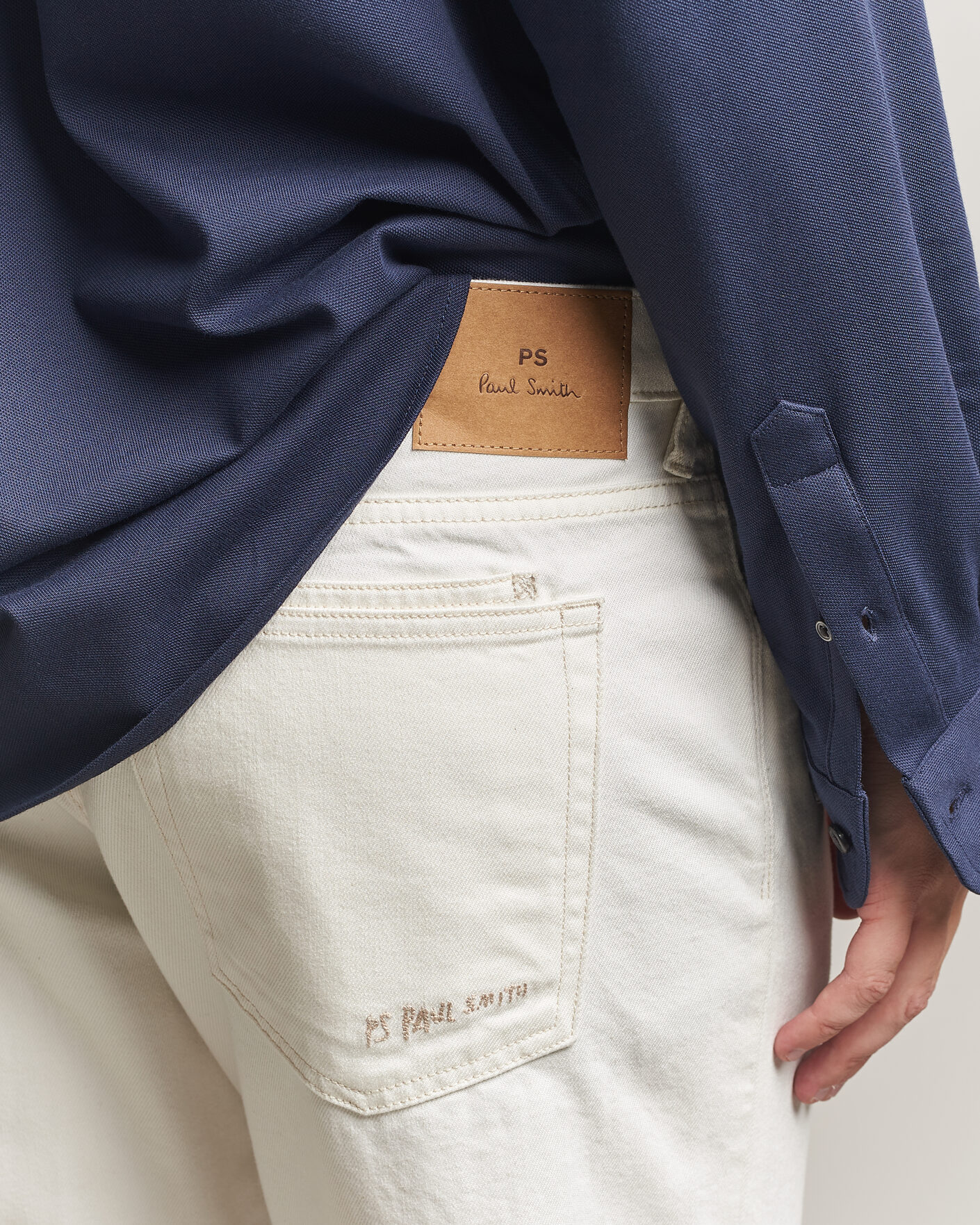 Uomini | Jeans | PS Paul Smith | Relaxed Tapered Fit Jeans Off White