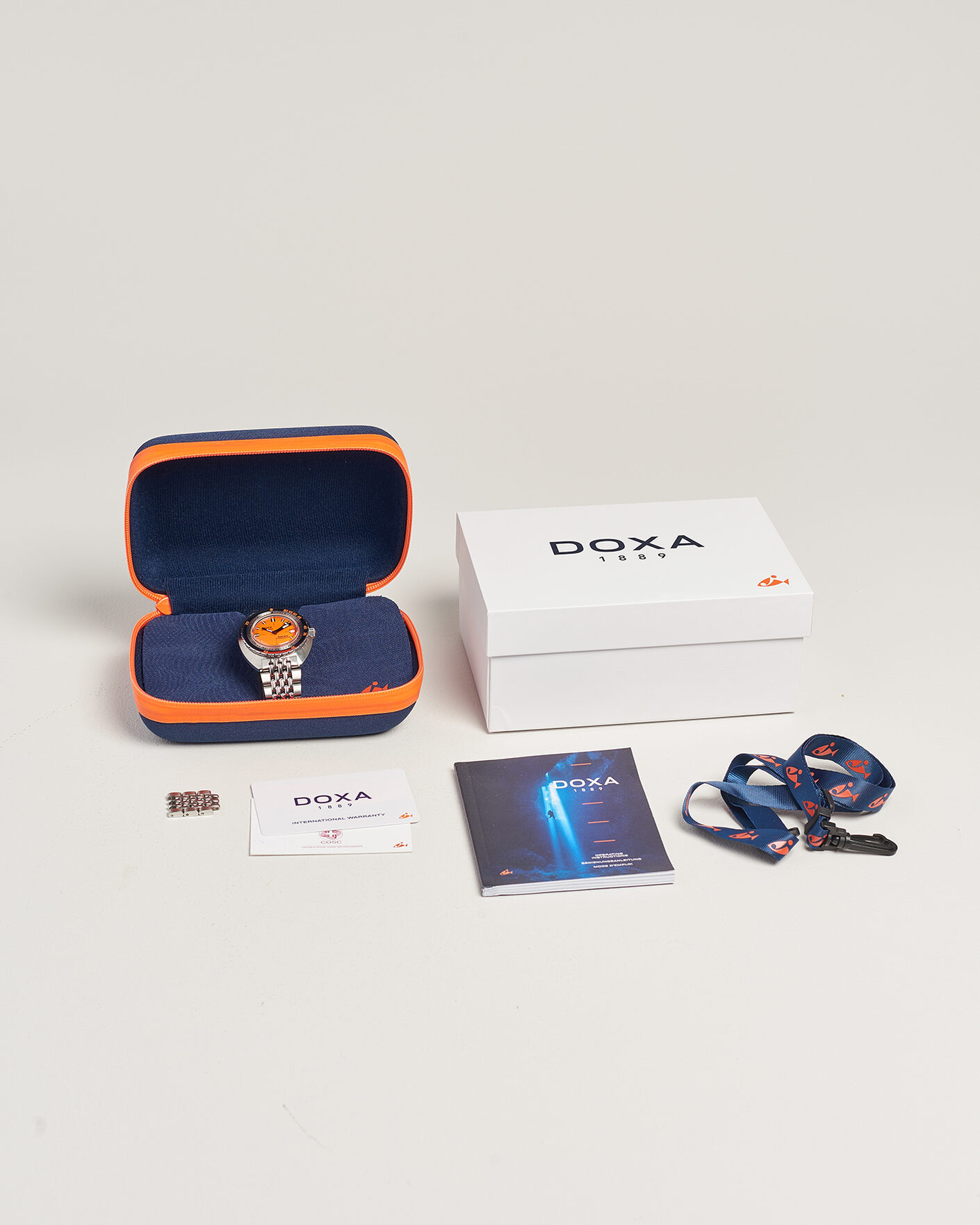 Uomini | Pre-Owned & Vintage Watches | DOXA Pre-Owned | Sub 300 Professional