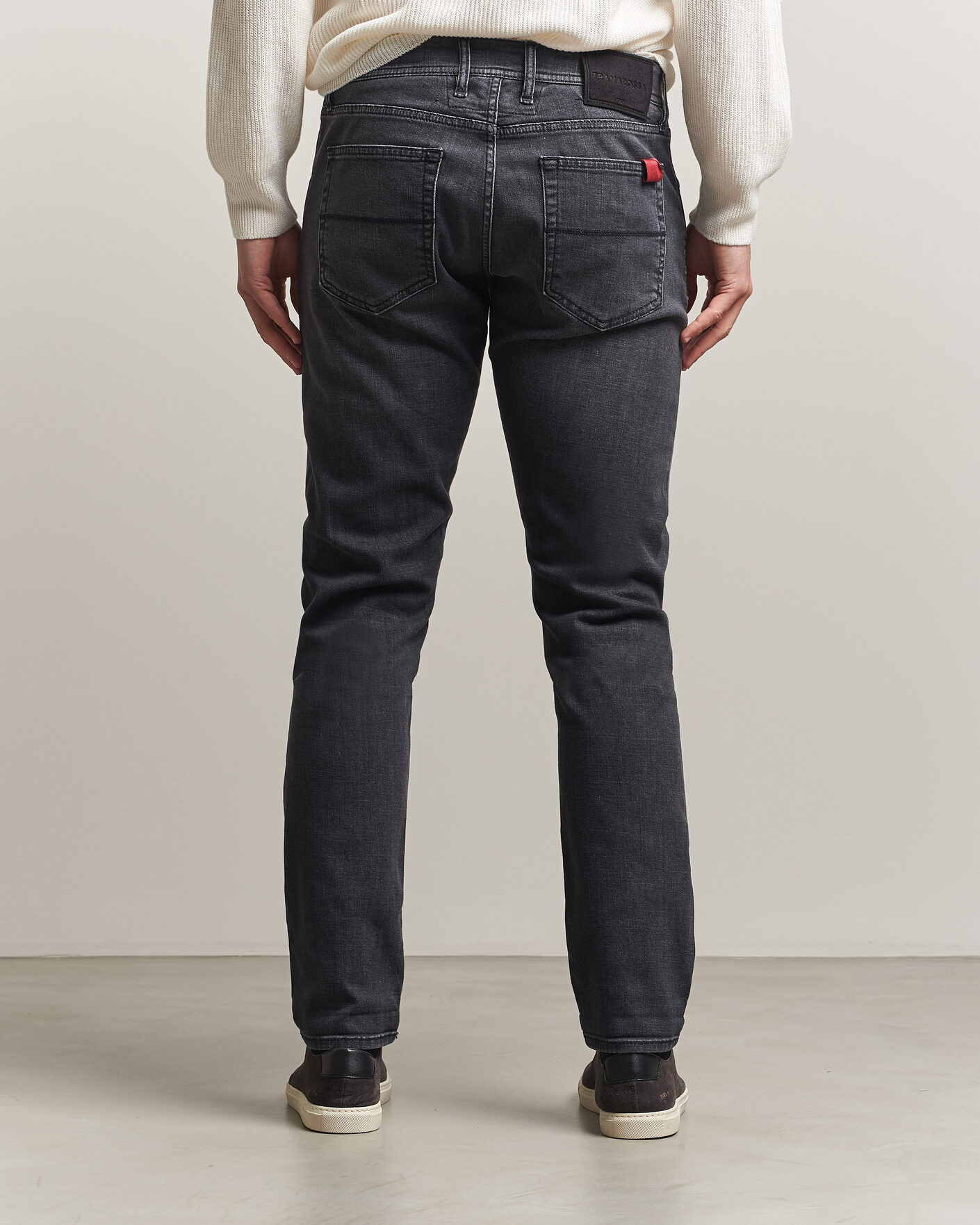 Uomini | Jeans | Tramarossa | Michelangelo Stretch Relax Jeans Carbon Grey