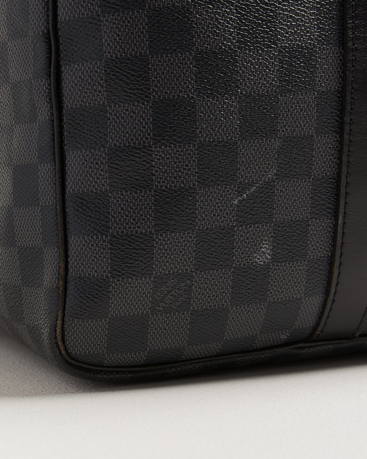 Uomini | Pre-Owned & Vintage Bags | Louis Vuitton Pre-Owned | Keepall 55 Bandouliére Damier Graphite
