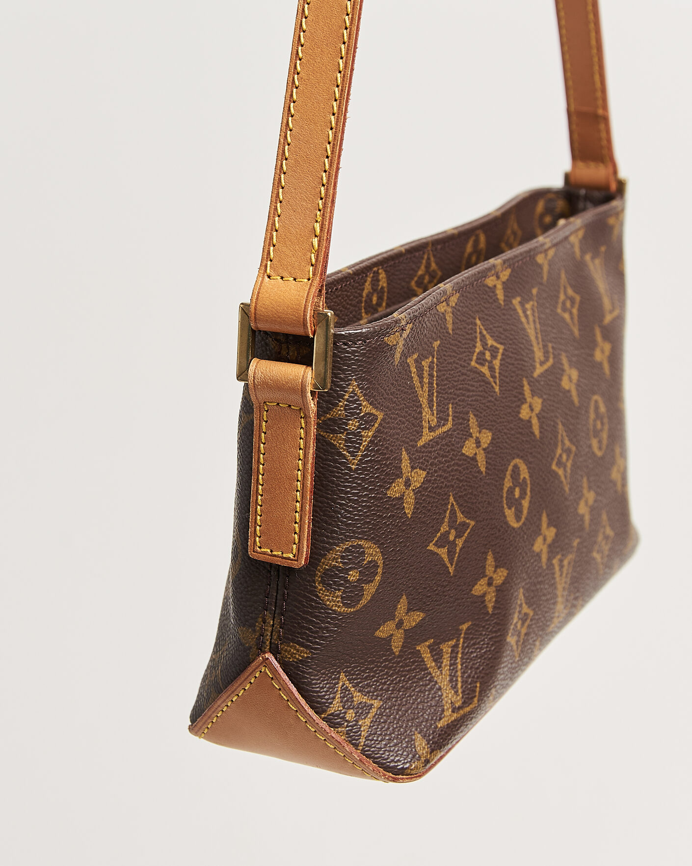 Uomini | Pre-Owned & Vintage Bags | Louis Vuitton Pre-Owned | Trotteur Crossbody Bag Monogram