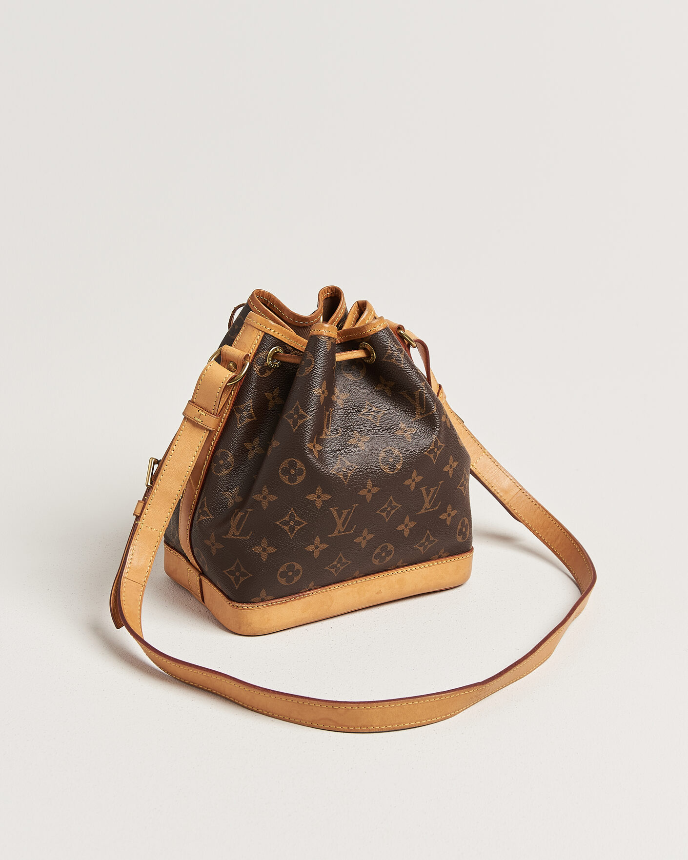 Uomini | Pre-Owned & Vintage Bags | Louis Vuitton Pre-Owned | Noé BB Monogram