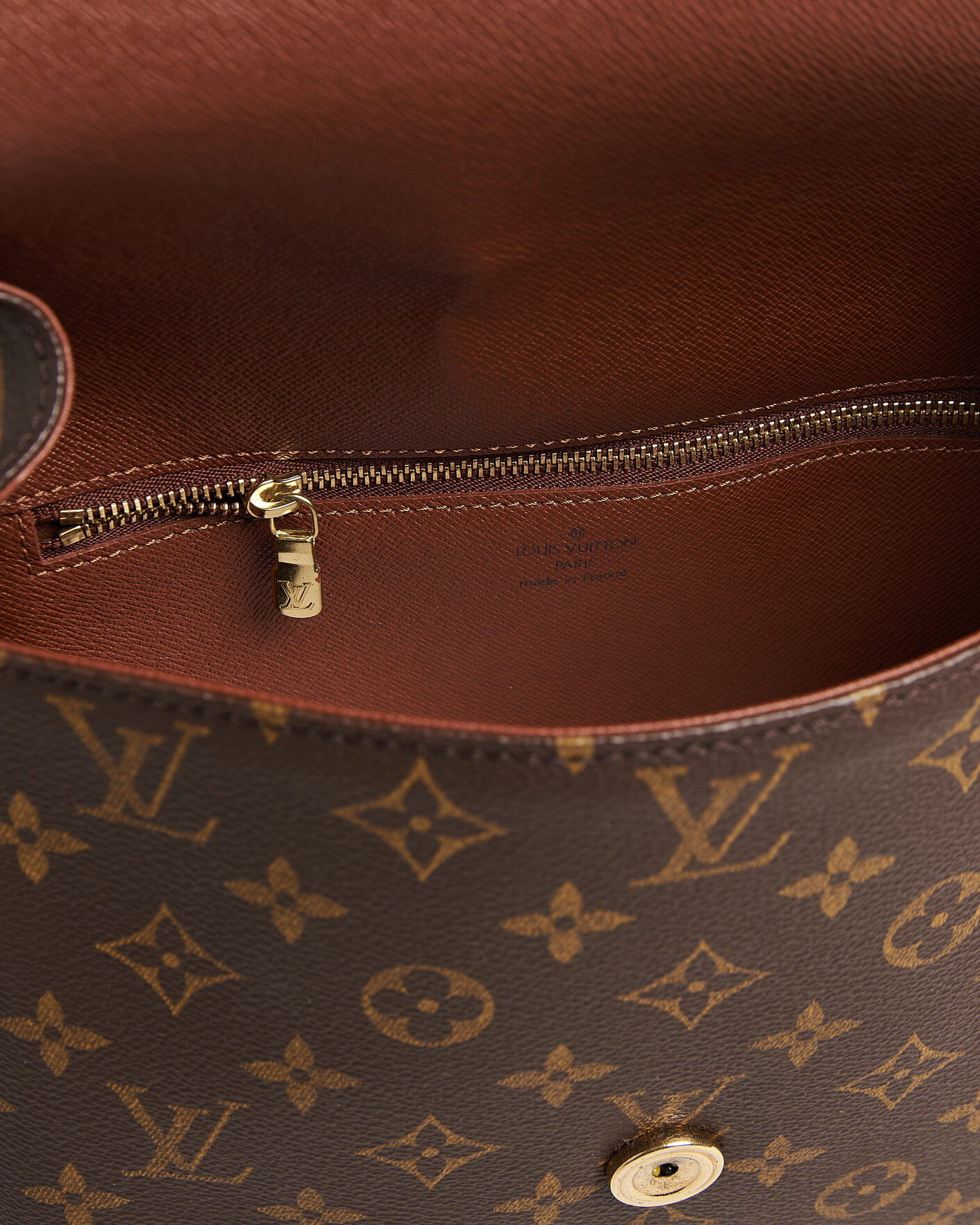 Uomini | Pre-Owned & Vintage Bags | Louis Vuitton Pre-Owned | Saint Cloud GM Bag Monogram