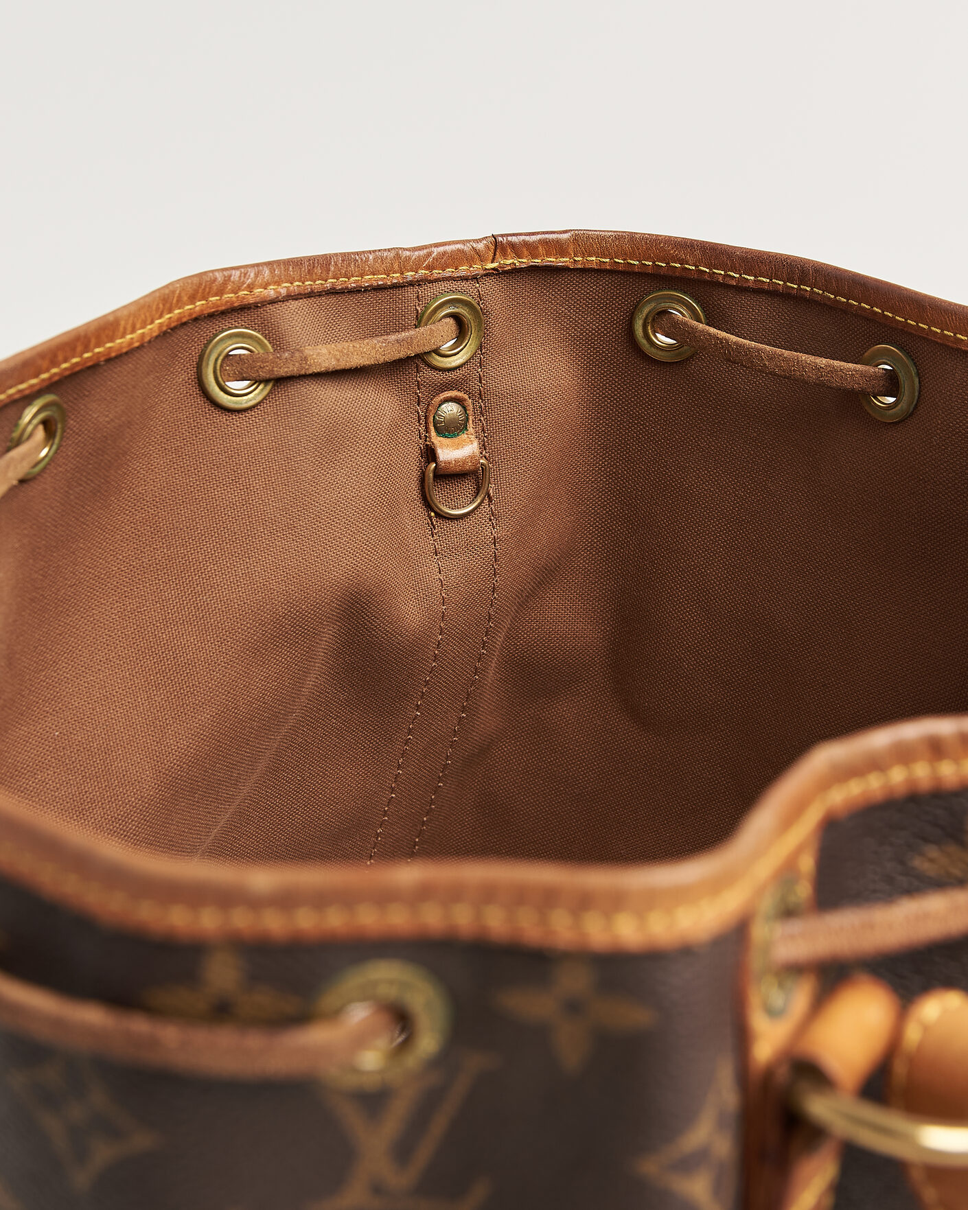 Uomini | Pre-Owned & Vintage Bags | Louis Vuitton Pre-Owned | Petit Noé Monogram