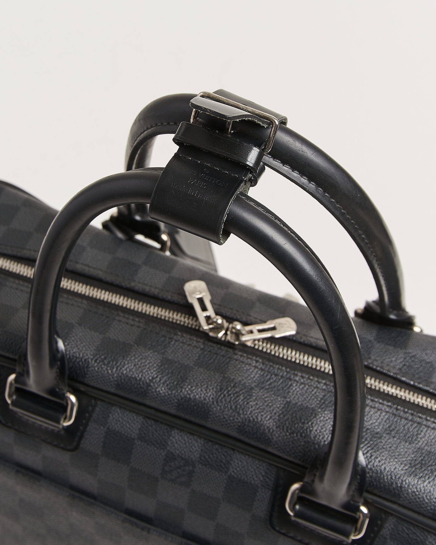 Uomini | Pre-Owned & Vintage Bags | Louis Vuitton Pre-Owned | Agal Bag Damier Graphite