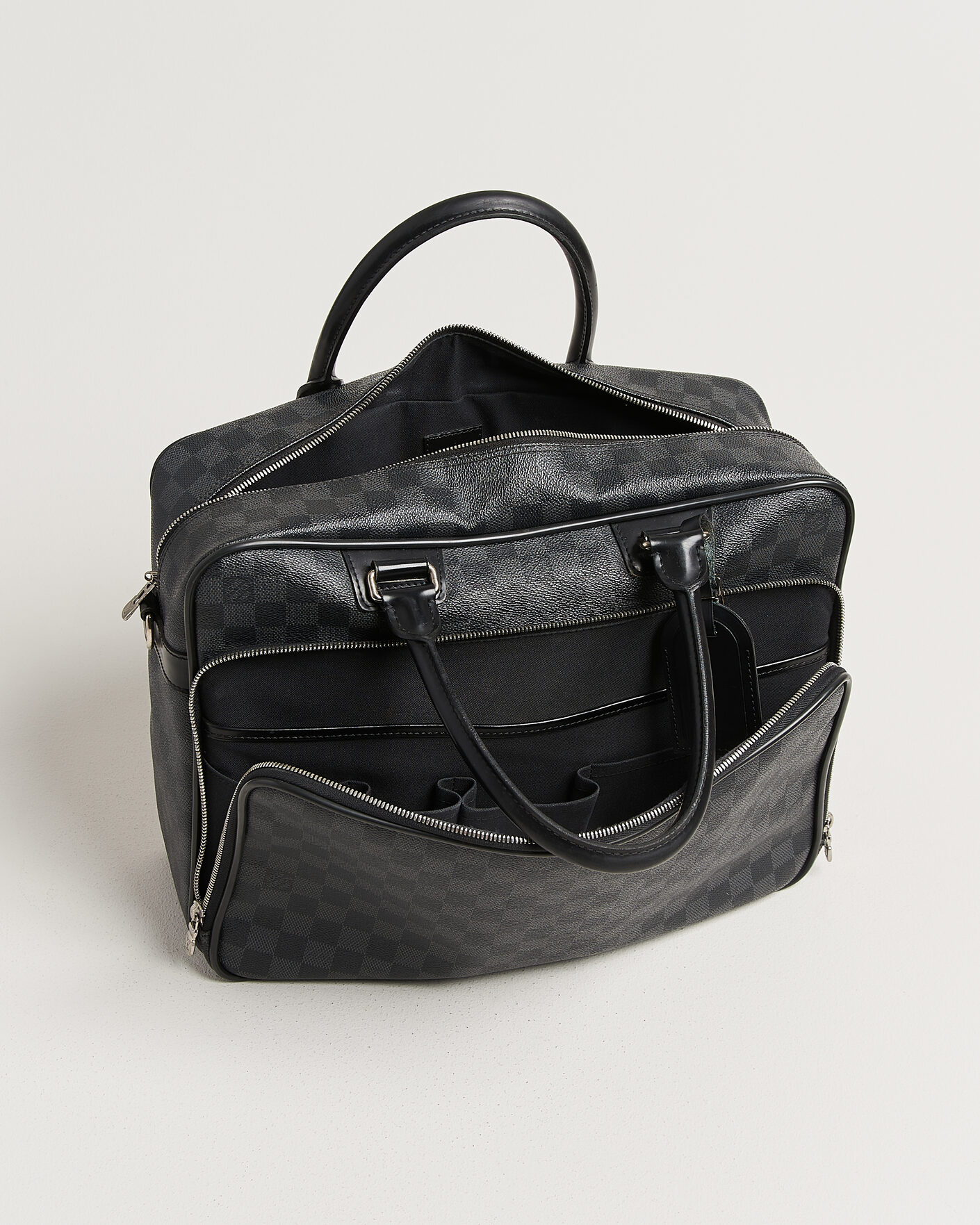 Uomini | Pre-Owned & Vintage Bags | Louis Vuitton Pre-Owned | Agal Bag Damier Graphite