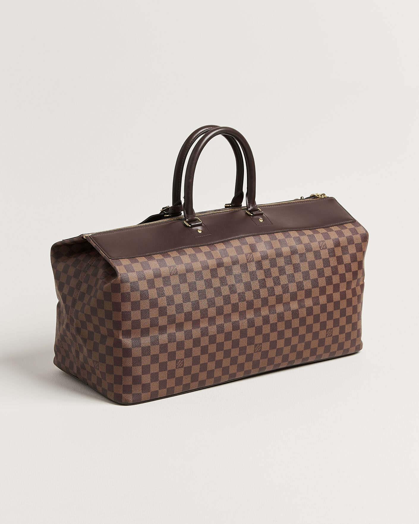 Uomini | Pre-Owned & Vintage Bags | Louis Vuitton Pre-Owned | Greenwich GM Travel Bag Damier Ebene