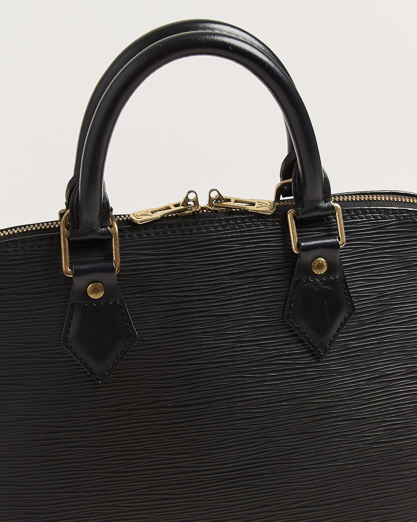 Uomini | Pre-Owned & Vintage Bags | Louis Vuitton Pre-Owned | Alma PM Bag Epi Leather Black