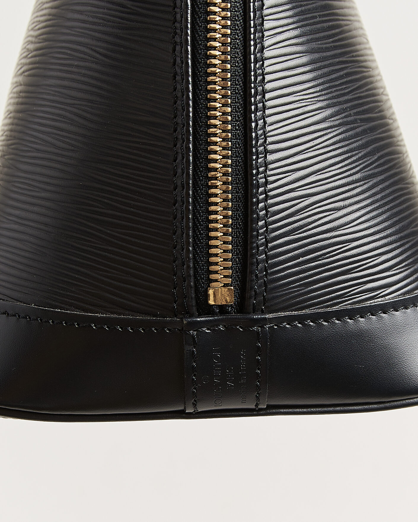Uomini | Pre-Owned & Vintage Bags | Louis Vuitton Pre-Owned | Alma PM Bag Epi Leather Black