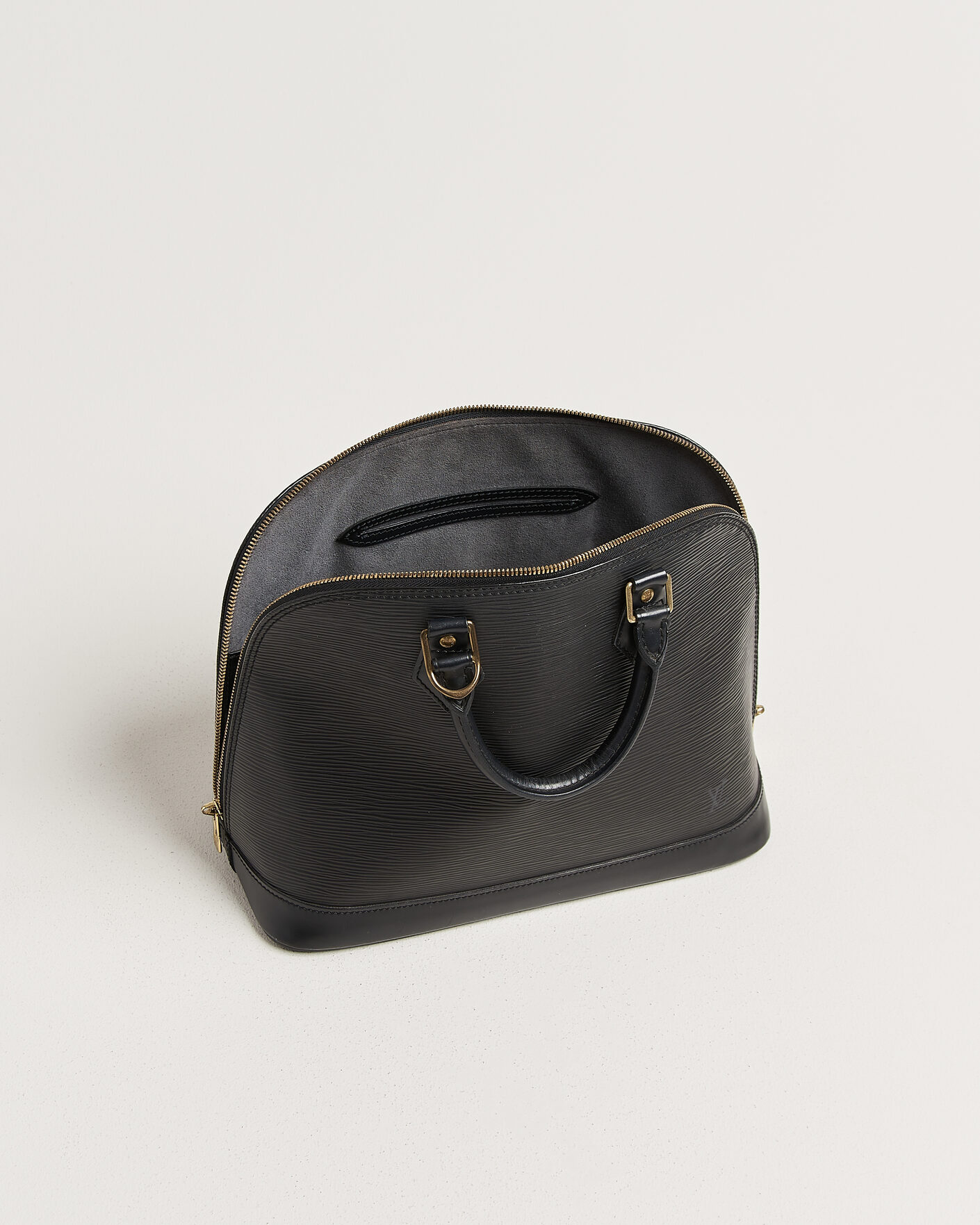 Uomini | Pre-Owned & Vintage Bags | Louis Vuitton Pre-Owned | Alma PM Bag Epi Leather Black