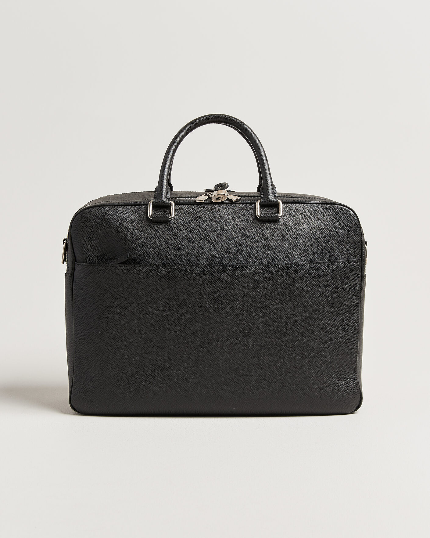 Uomini | Pre-Owned & Vintage Bags | Louis Vuitton Pre-Owned | Overnight Bag Taiga Leather Black
