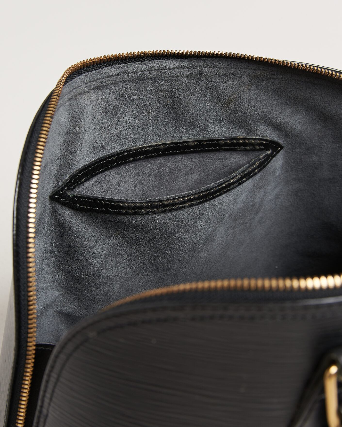 Uomini | Pre-Owned & Vintage Bags | Louis Vuitton Pre-Owned | Alma PM Bag Epi Leather Black