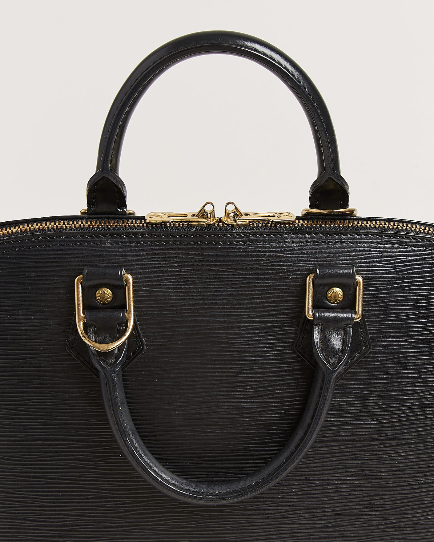 Uomini | Pre-Owned & Vintage Bags | Louis Vuitton Pre-Owned | Alma PM Bag Epi Leather Black
