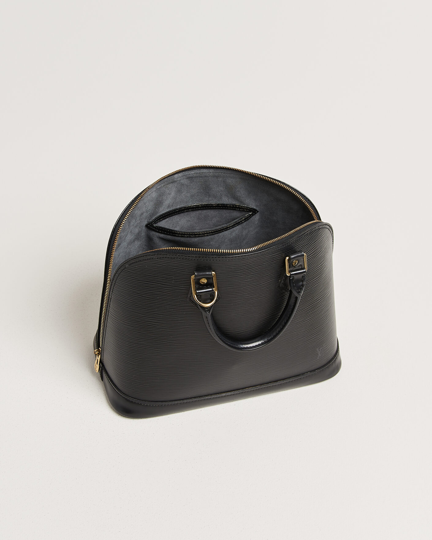 Uomini | Pre-Owned & Vintage Bags | Louis Vuitton Pre-Owned | Alma PM Bag Epi Leather Black
