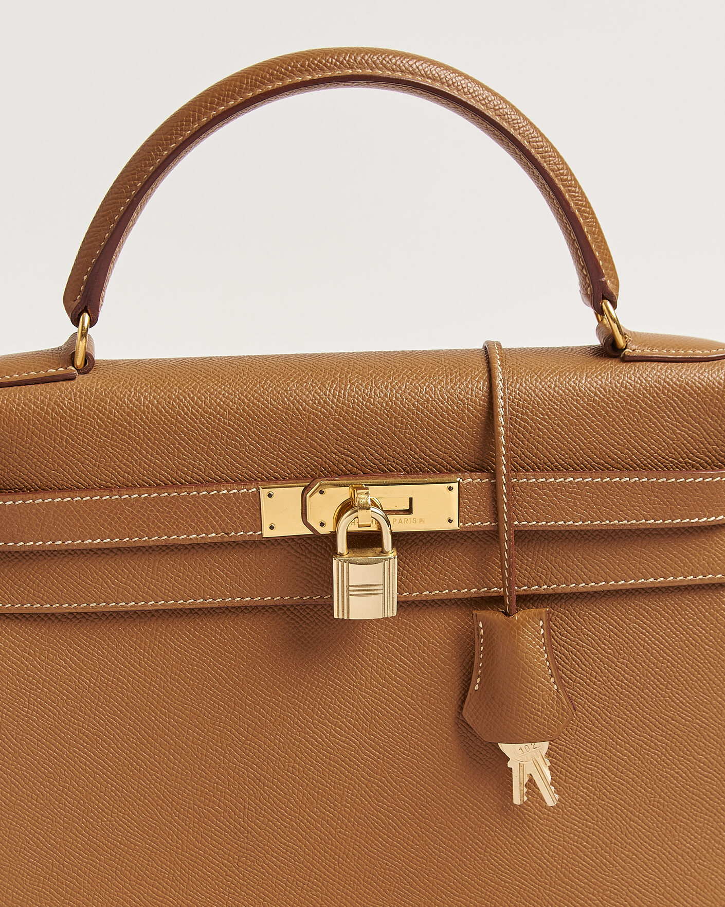 Uomini | Pre-Owned & Vintage Bags | Hermès Pre-Owned | Kelly 32 Courchevel Leather Gold
