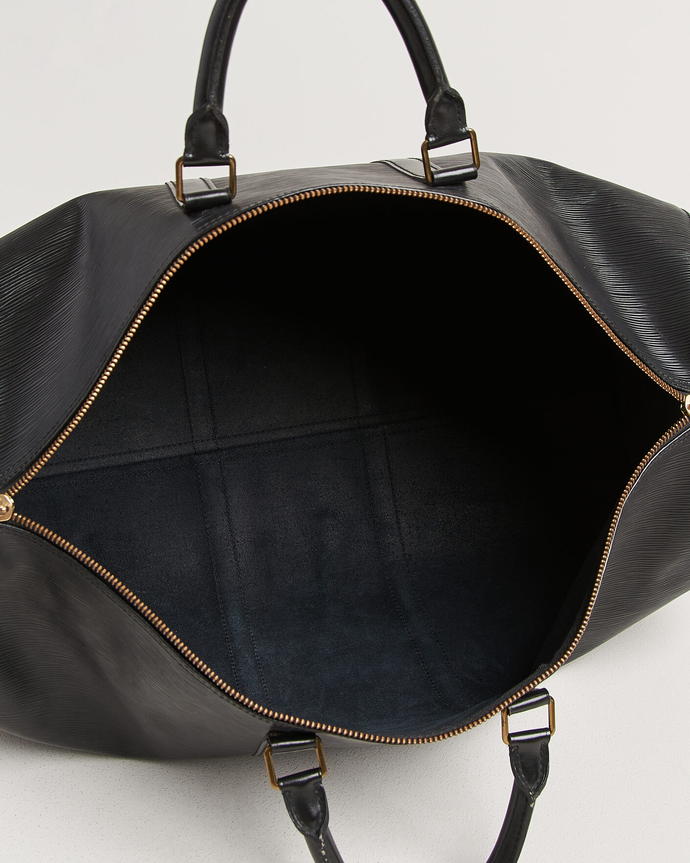 Uomini | Pre-Owned & Vintage Bags | Louis Vuitton Pre-Owned | Keepall 55 Epi Leather Black