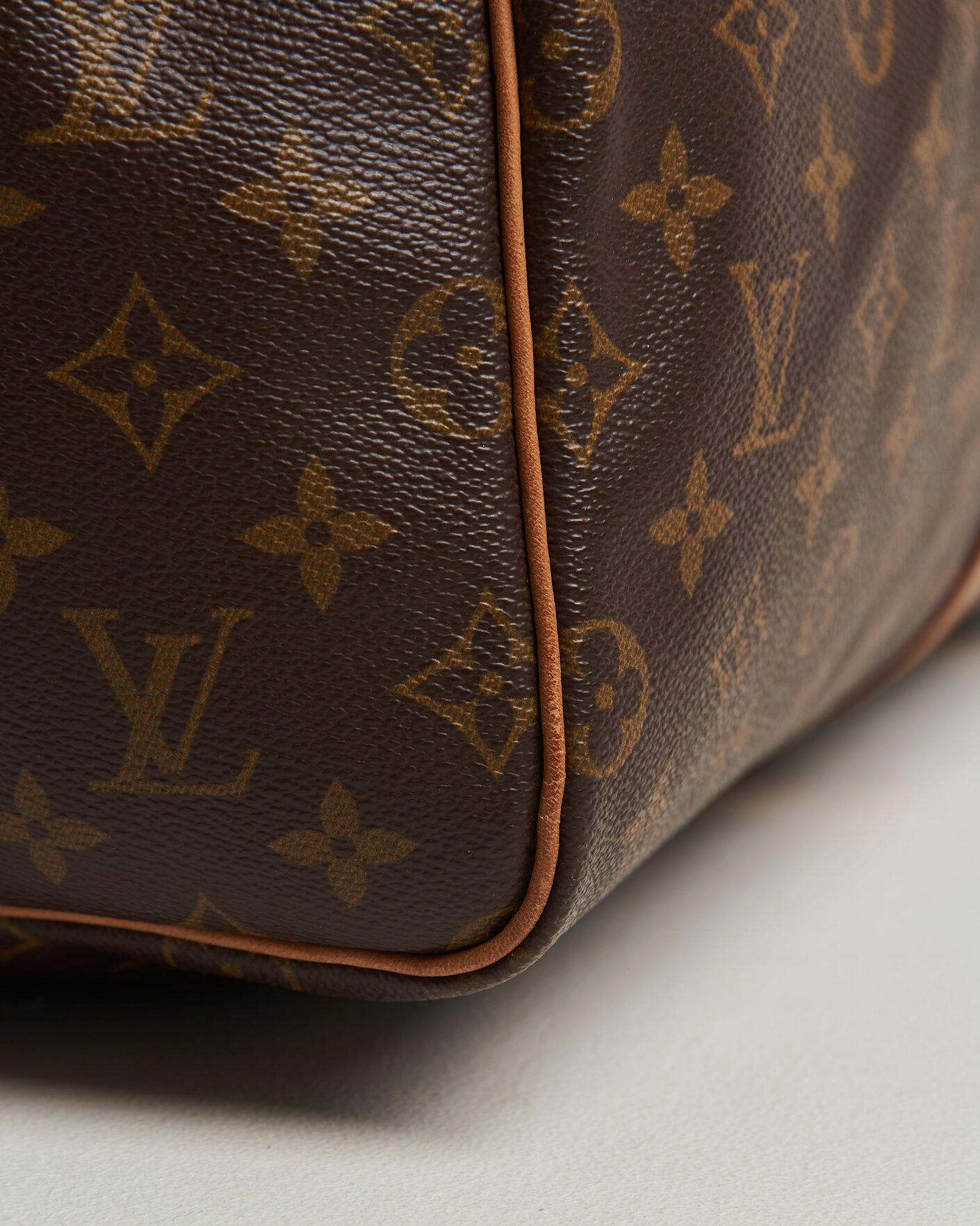 Uomini | Pre-Owned & Vintage Bags | Louis Vuitton Pre-Owned | Keepall 55 Monogram