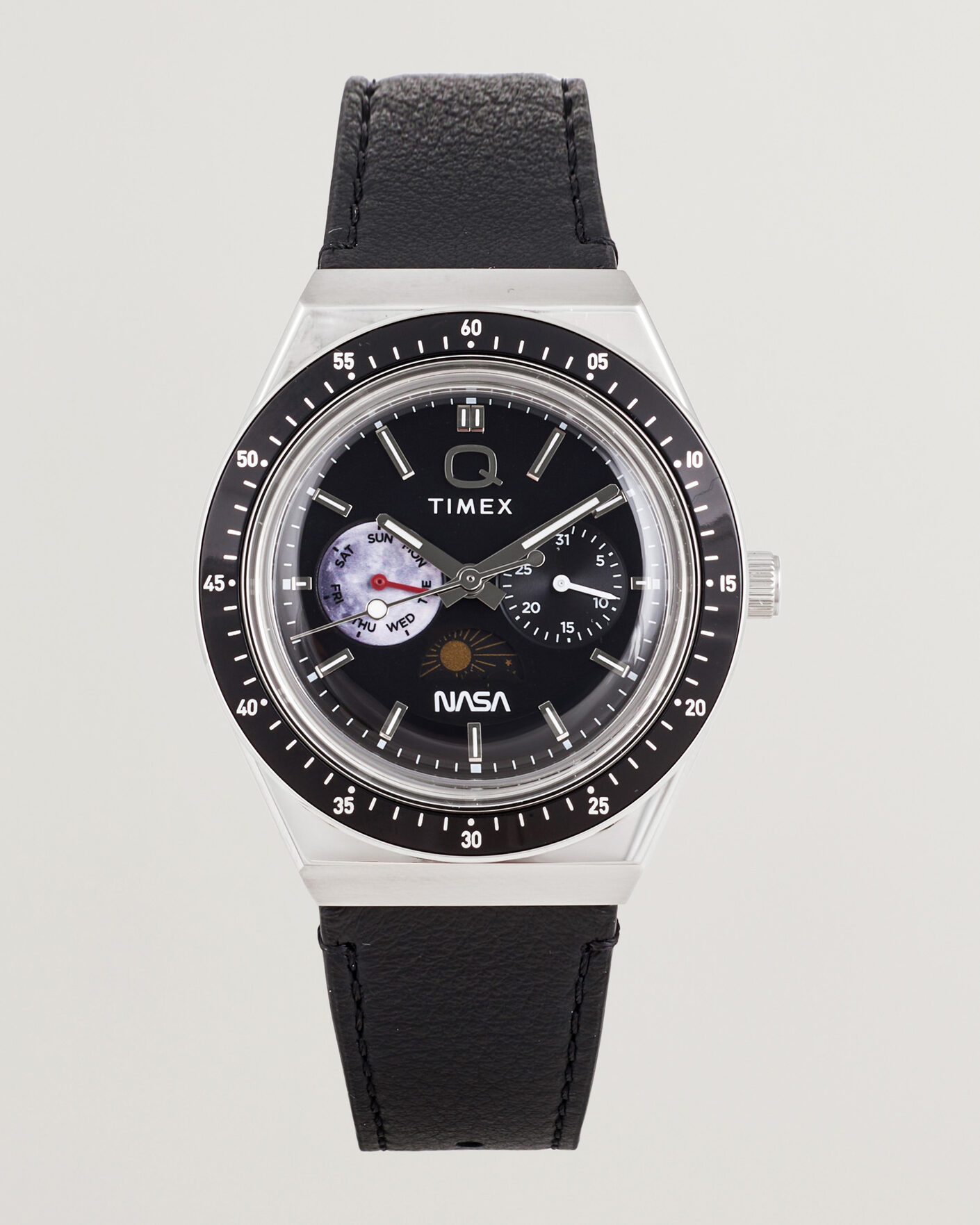 Uomini | Timex Q Timex x NASA Luminous Leather Strap 40mm Black Dial | Timex | Q x NASA Luminous Leather Strap 40mm Black Dial