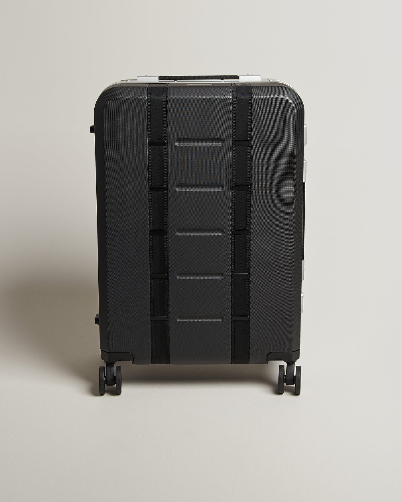 Uomini | Borse | DB | Ramverk Pro Check-In Luggage Medium Silver/Black
