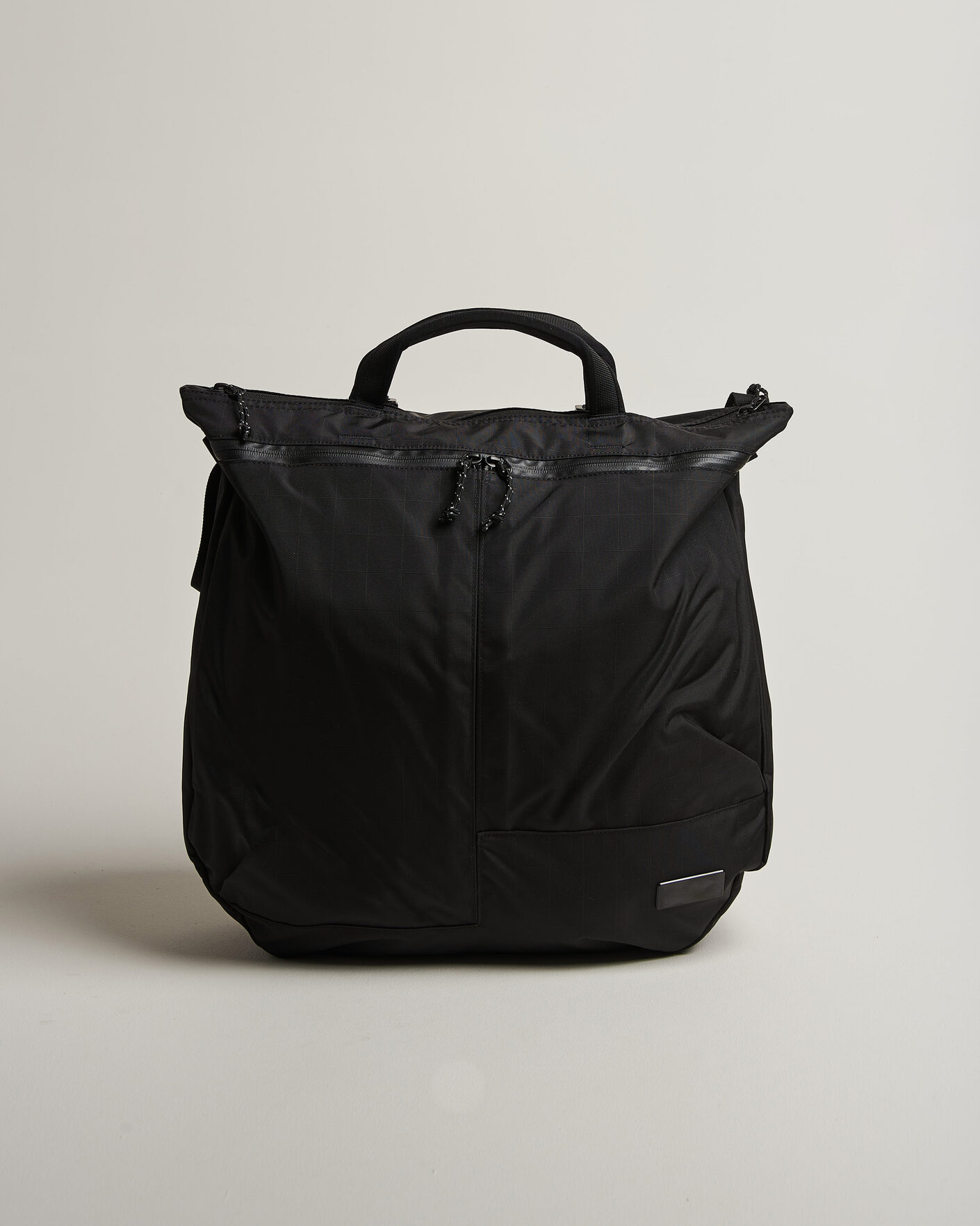 Uomini | DB Utility Tote 32L Black Out | DB | Utility Tote 32L Black Out