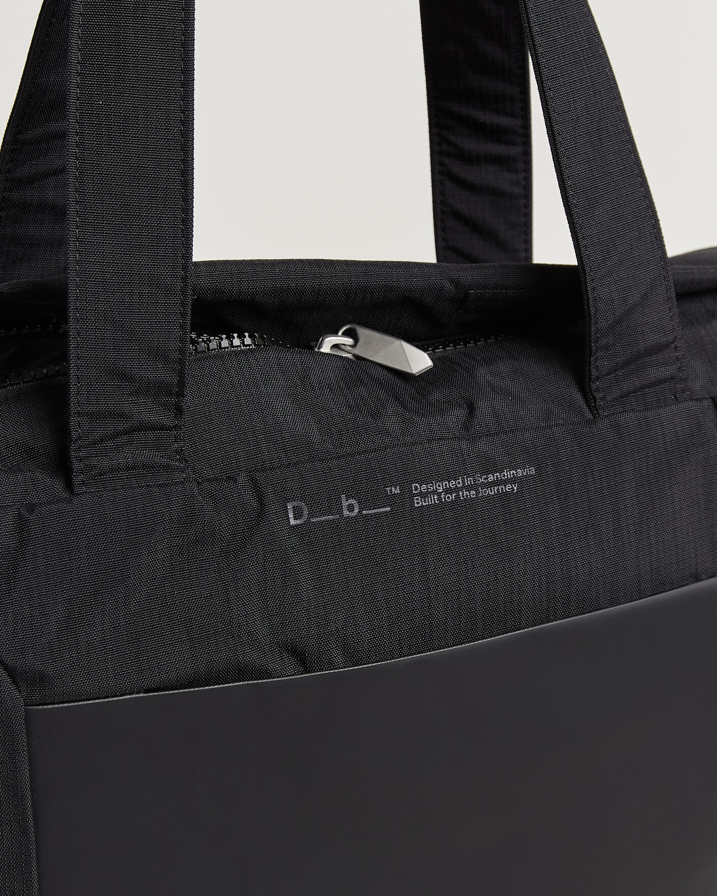 Uomini | Borse | DB | Entour Tote 22L Black Out