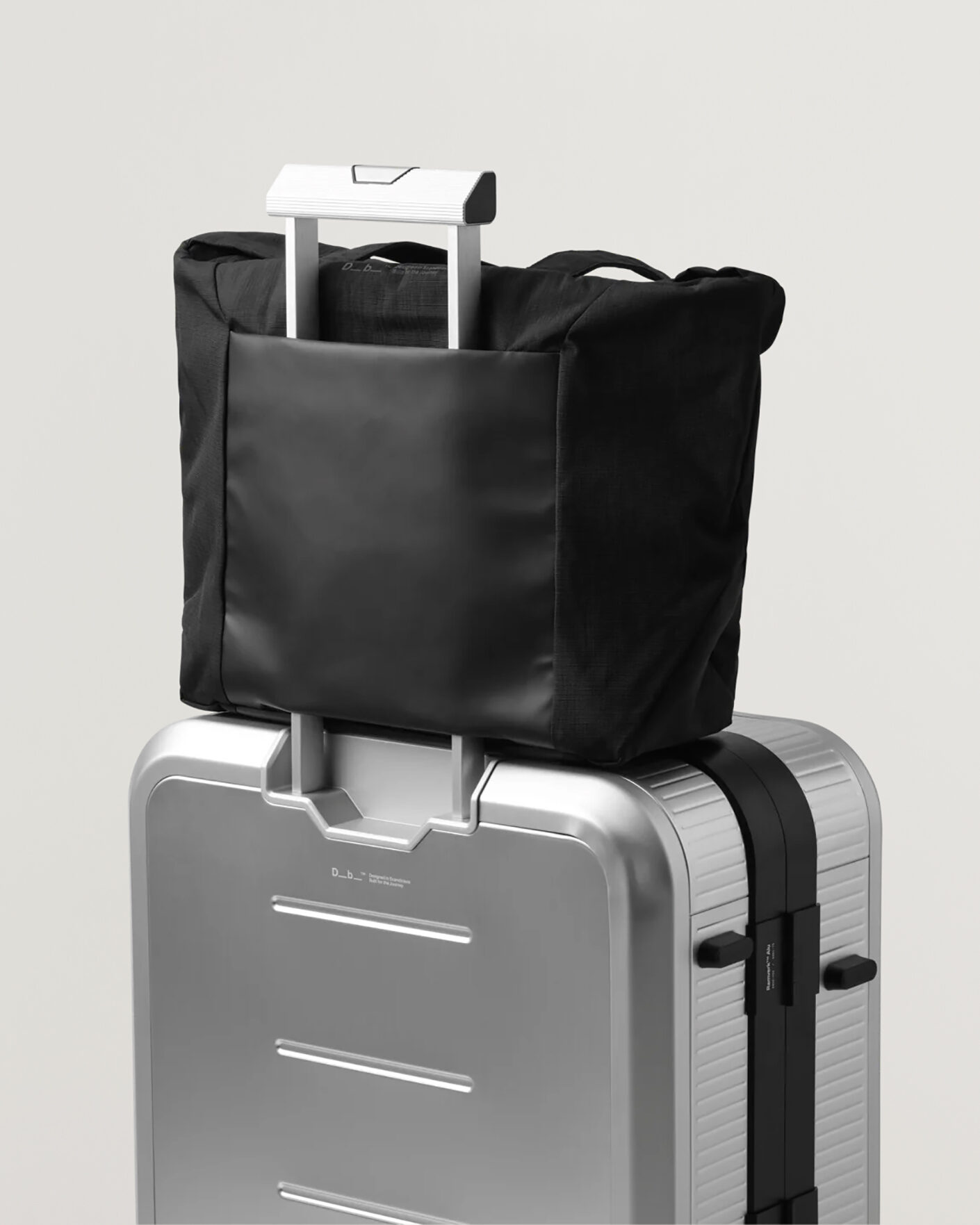 Uomini | Borse | DB | Entour Tote 22L Black Out