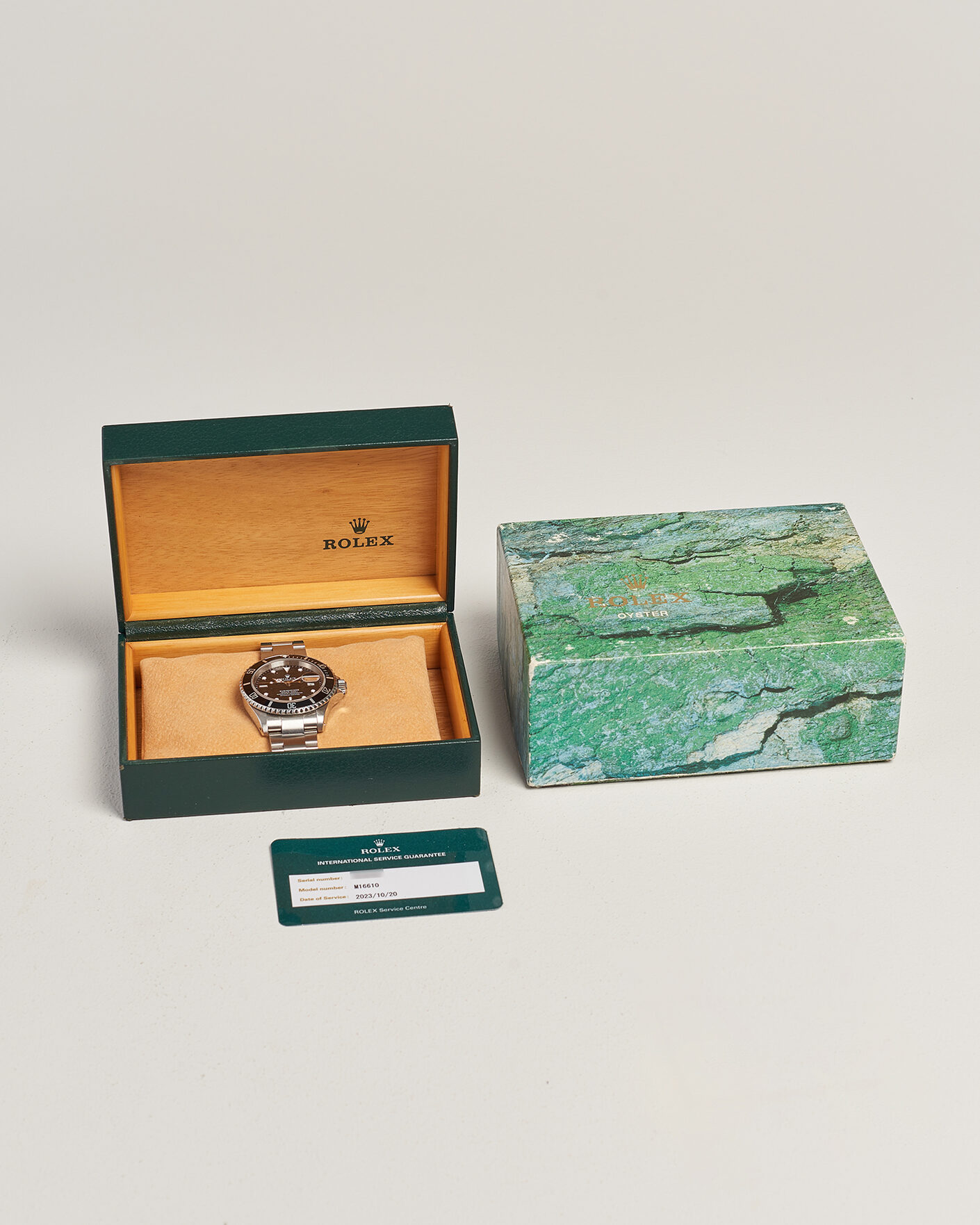 Uomini | Pre-Owned & Vintage Watches | Rolex Pre-Owned | Submariner Date