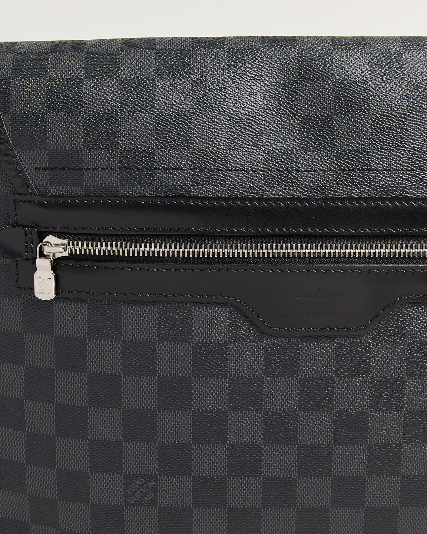 Uomini | Pre-Owned & Vintage Bags | Louis Vuitton Pre-Owned | Daniel MM Shoulder Bag Damier Graphite