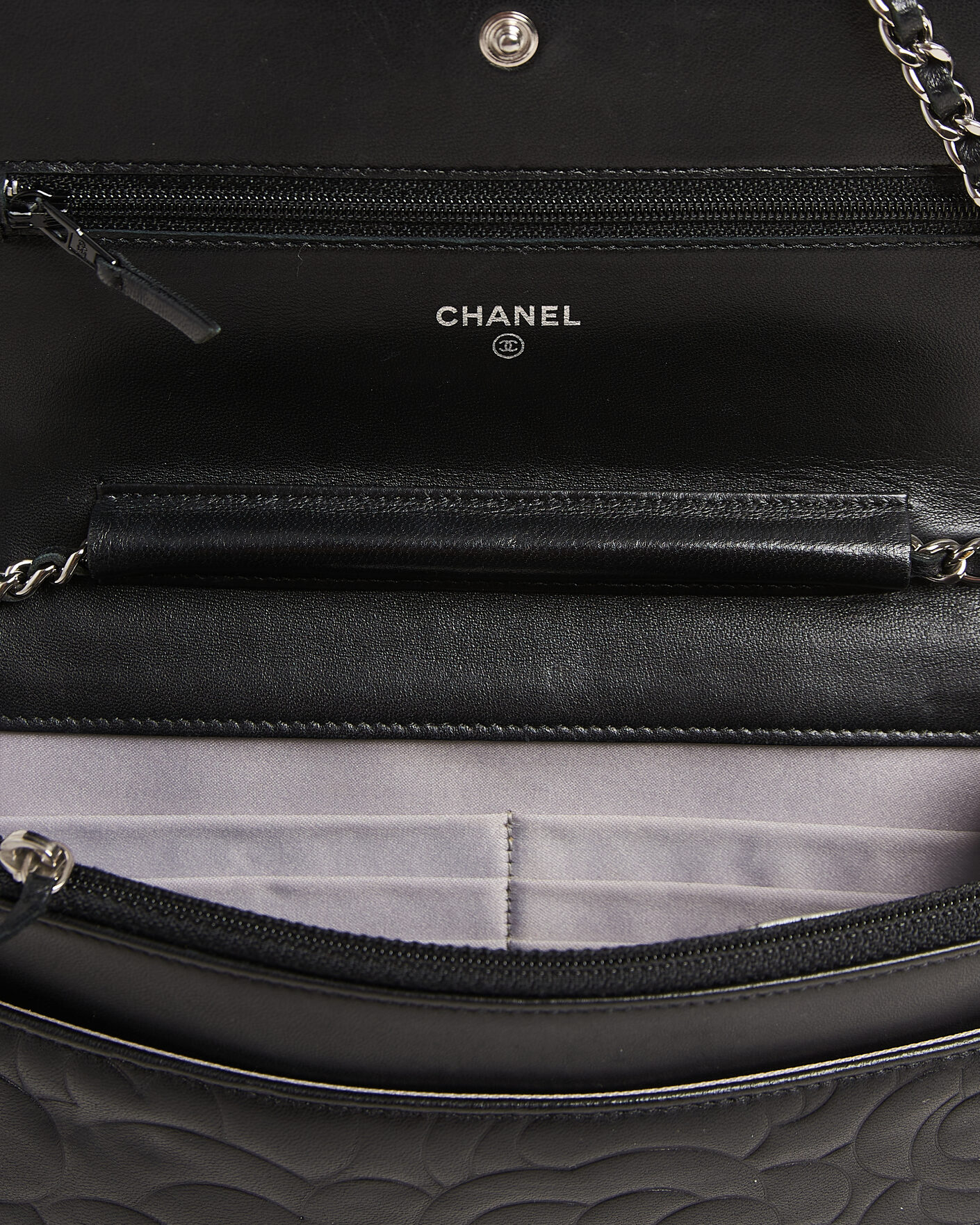 Uomini | Pre-Owned & Vintage Bags | Chanel Pre-Owned | Wallet On Chain Camelia Lambskin Black